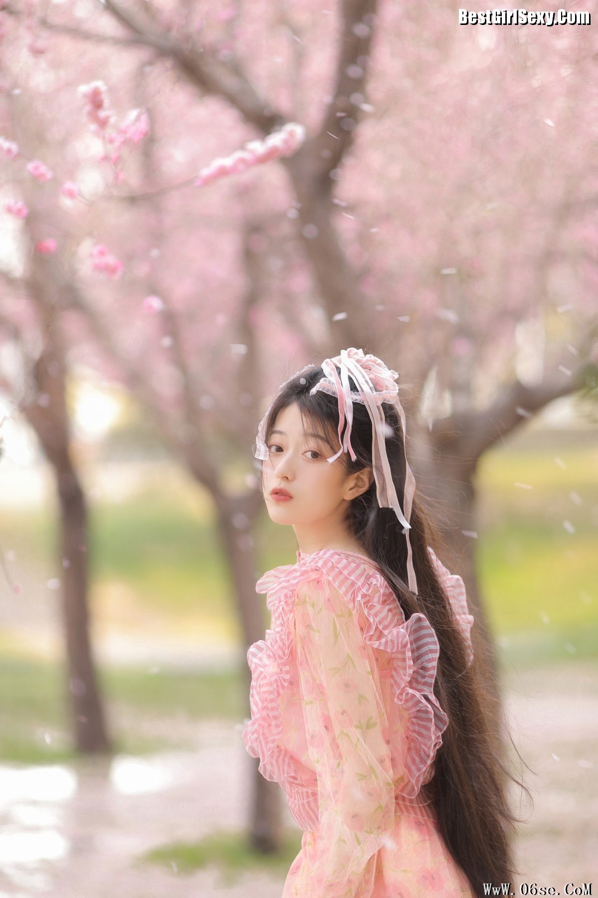 图片[6]-YiTuYu艺图语 Vol.4074 Li You[23P]-六色网