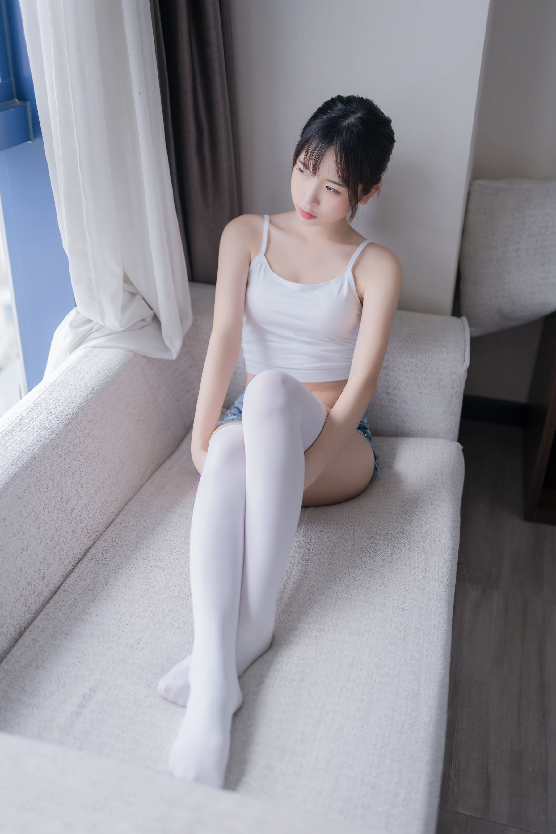 图片[5]-喵糖映画 VOL.442 吊带热裤 [36P]-六色网