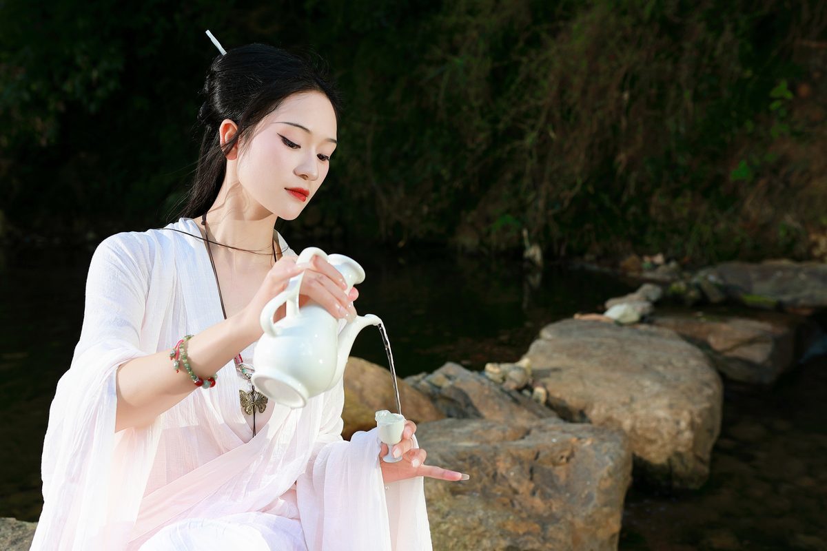 图片[17]-YiTuYu艺图语 Vol.5504 Chang Nian W[50P]-六色网