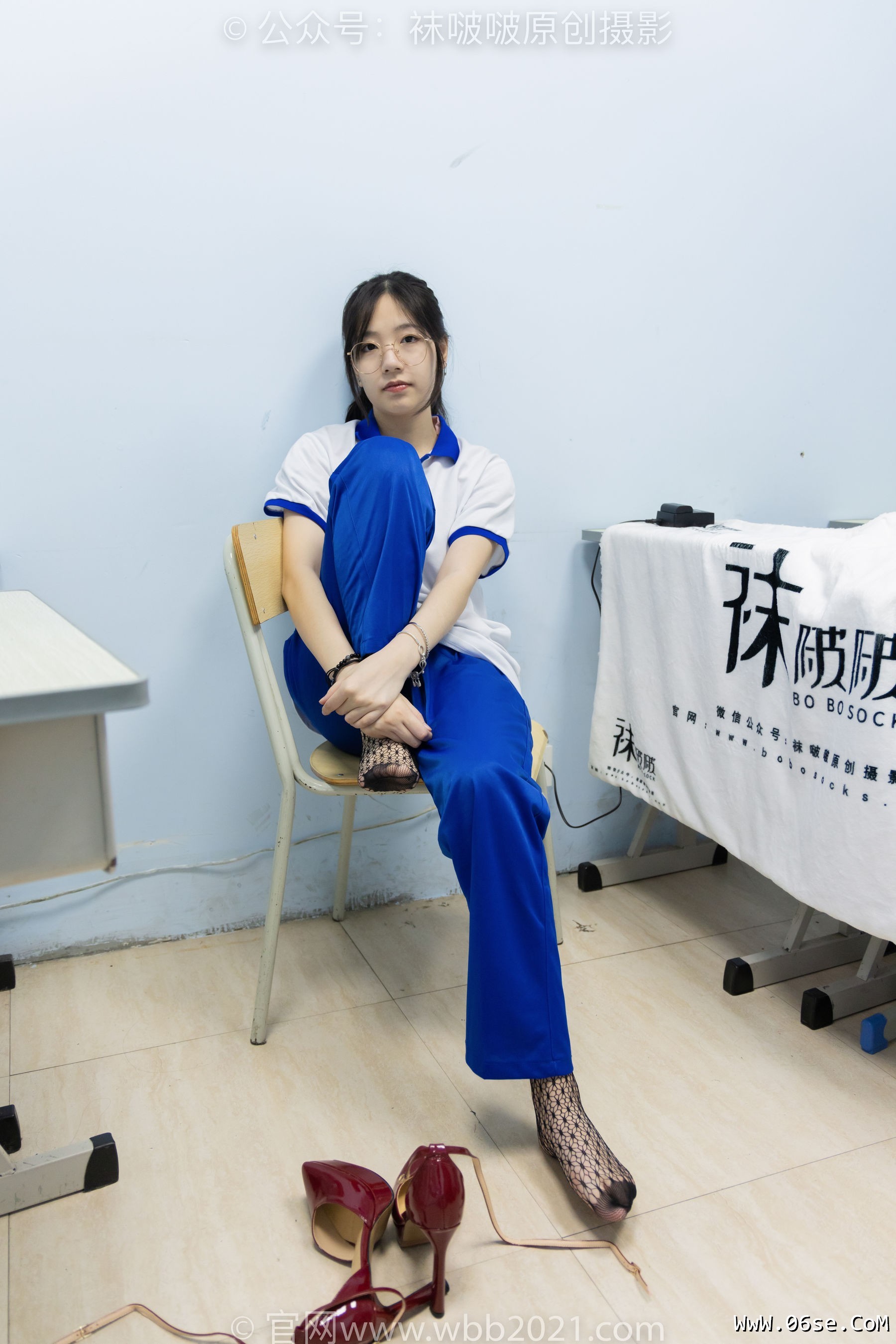 图片[11]-BoBoSocks袜啵啵 No.375 小甜豆 -高跟鞋、黑色蕾丝网袜、校服裤里丝[160P]-六色网