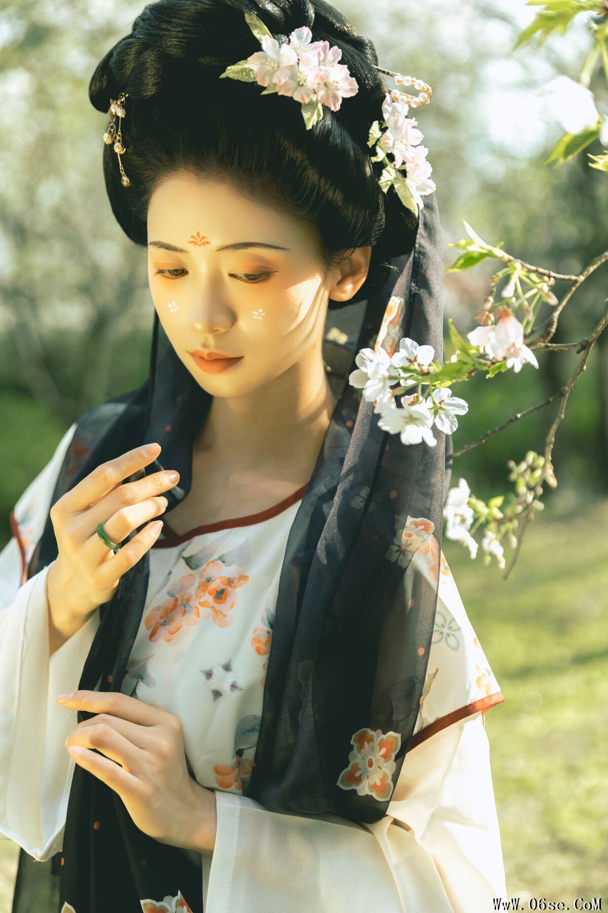 图片[12]-YiTuYu艺图语 Vol.7093 Ji Xiang Xiang[25P]-六色网