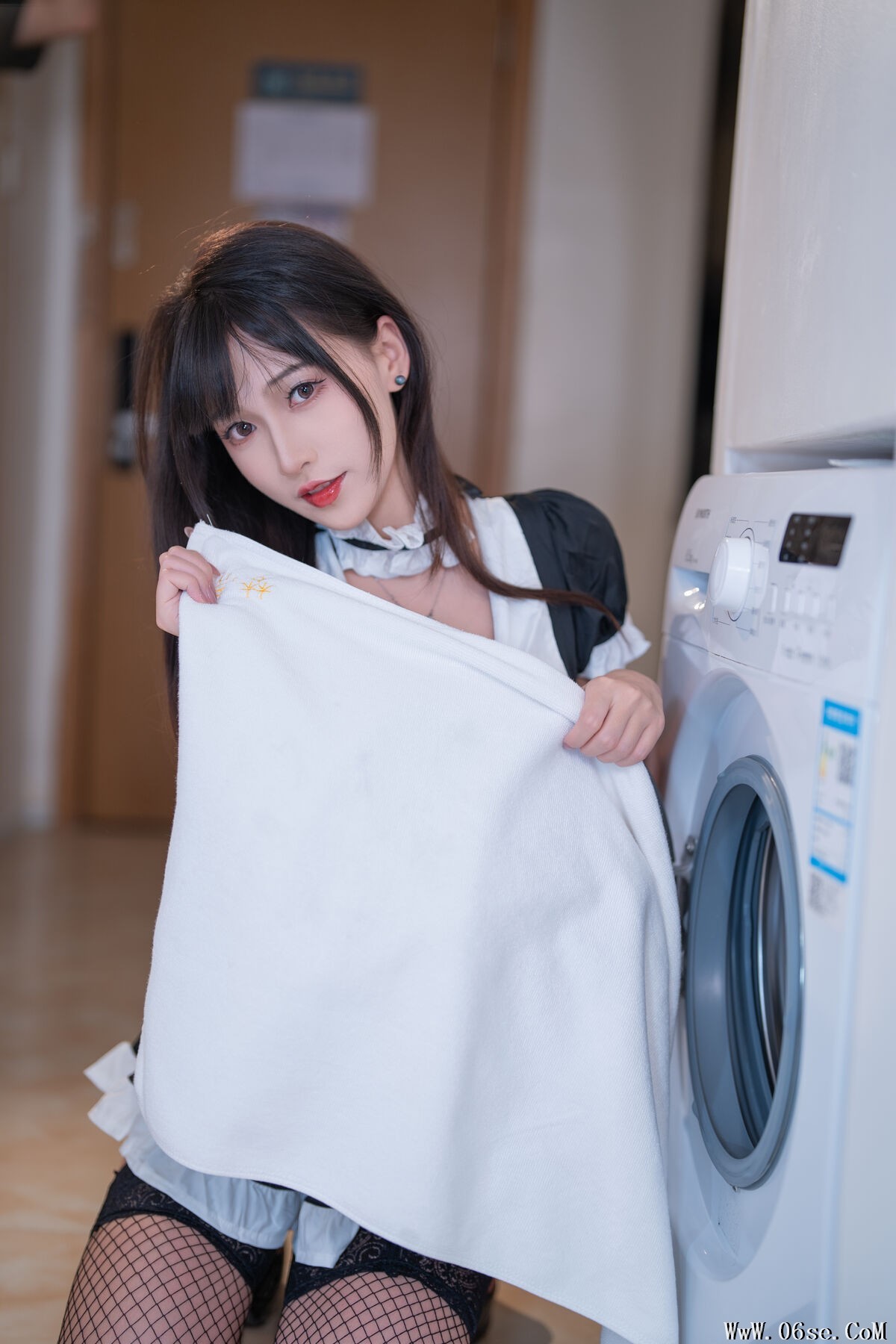图片[5]-YiTuYu艺图语 Vol.7675 Ai Chi Dan Gao De Xiao Yin[23P]-六色网