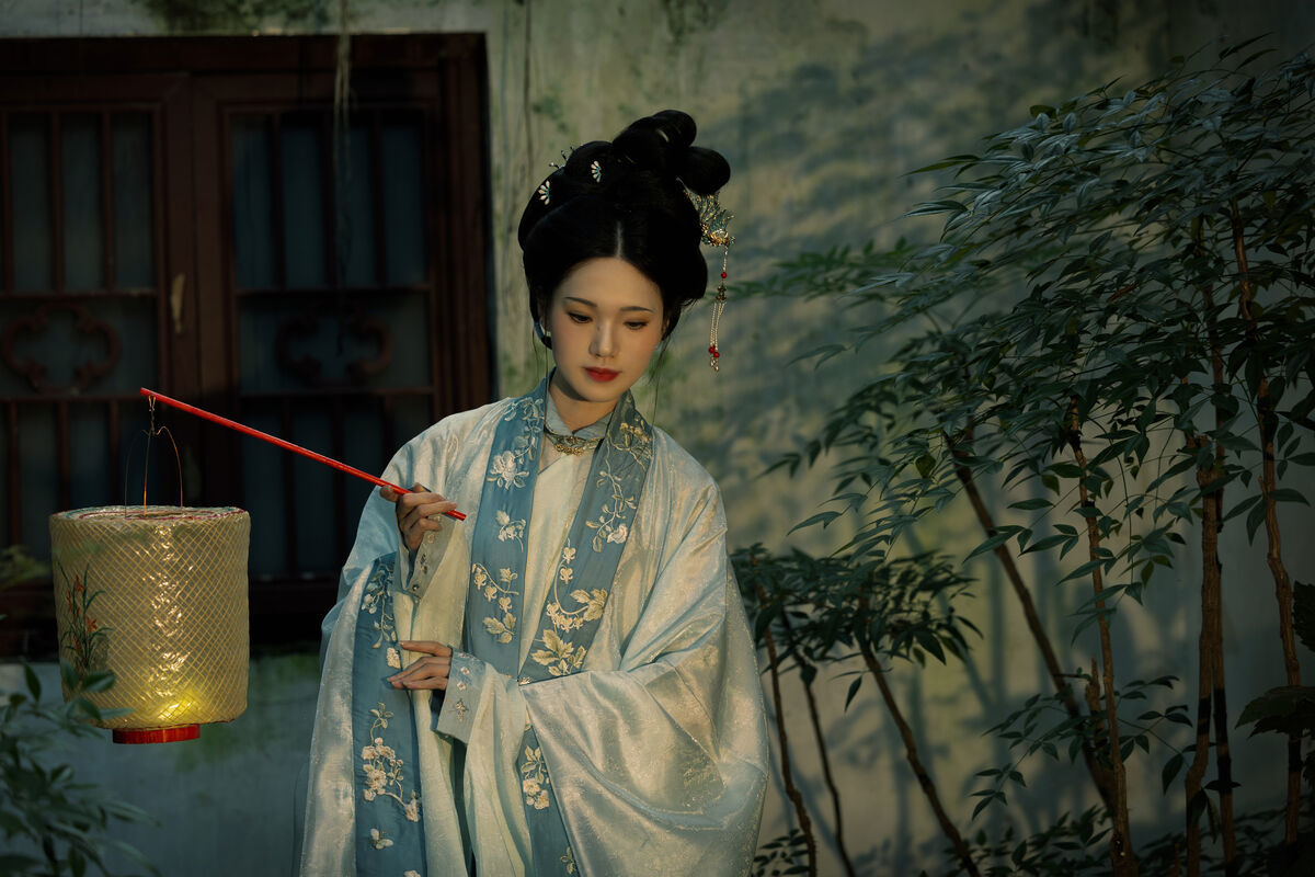 图片[17]-YiTuYu艺图语 Vol.7551 Yu Qing[21P]-六色网