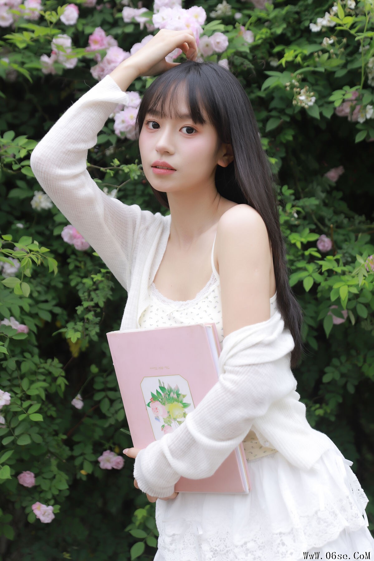 图片[4]-YiTuYu艺图语 Vol.6967 Yan Yun Lin[29P]-六色网