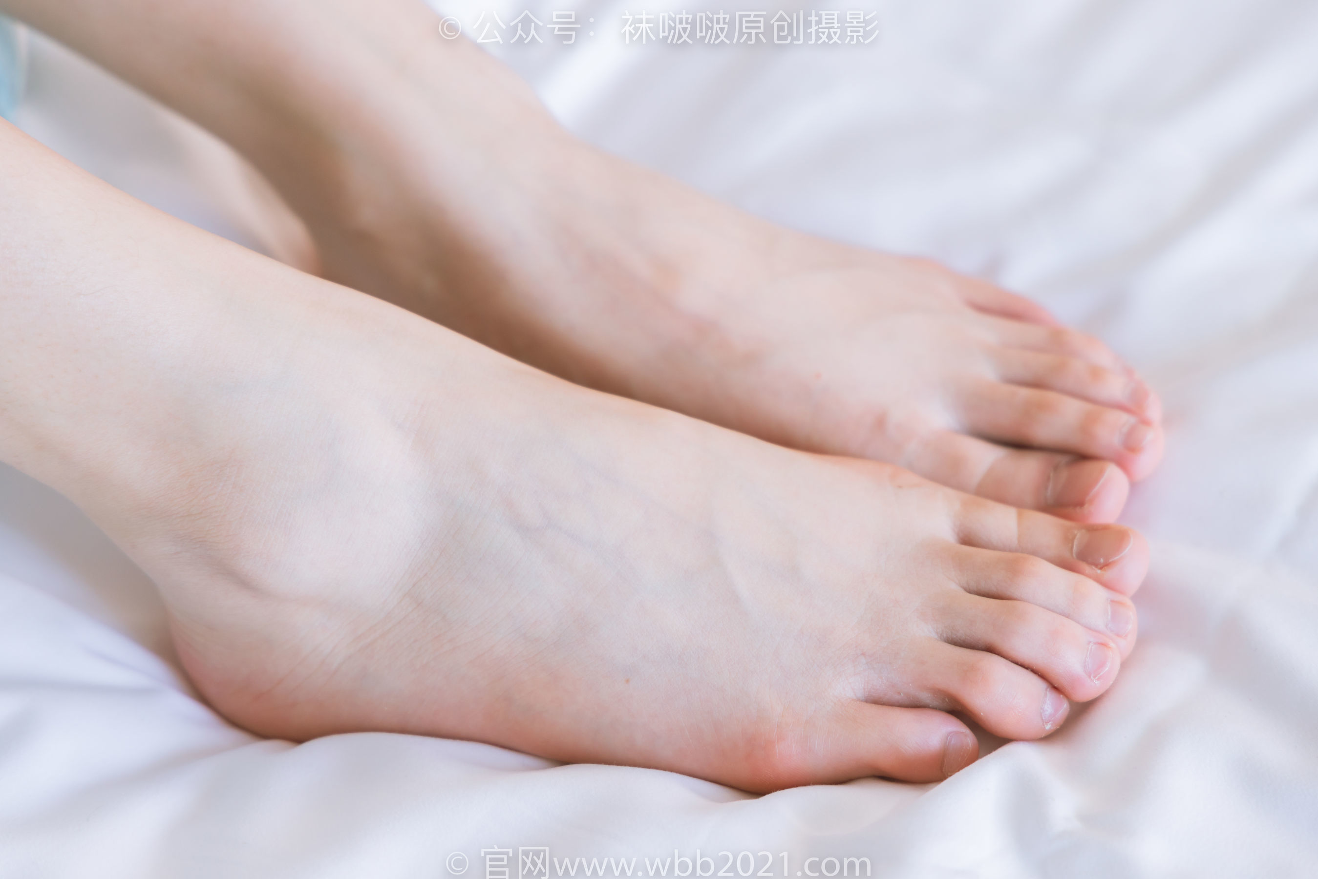 图片[32]-BoBoSocks袜啵啵 No.246 小沫 -高跟鞋、绿色丝袜、短肉丝、短黑丝、裸足、ol制服[140P]-六色网