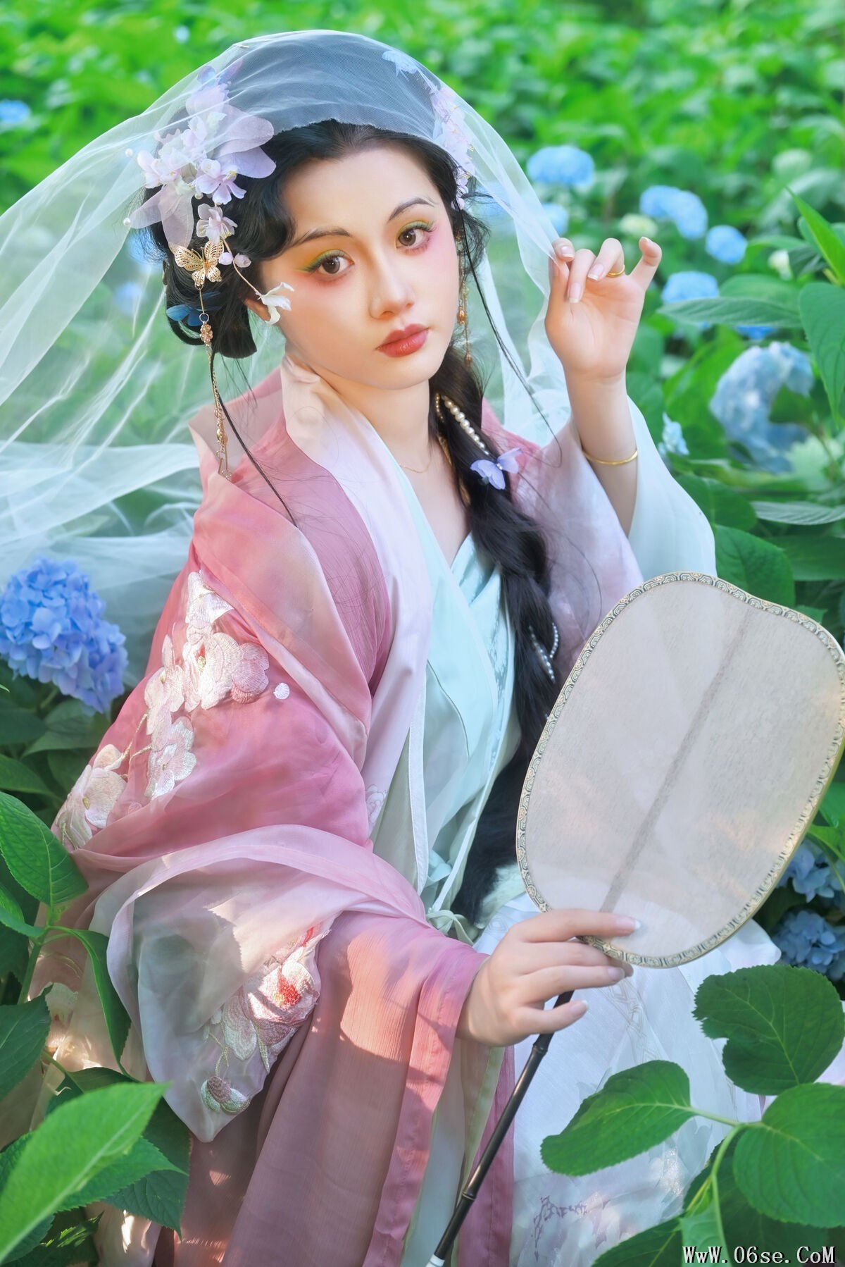 图片[9]-YiTuYu艺图语 Vol.7172 Yi Zhi Tou Lan De Li Li[22P]-六色网