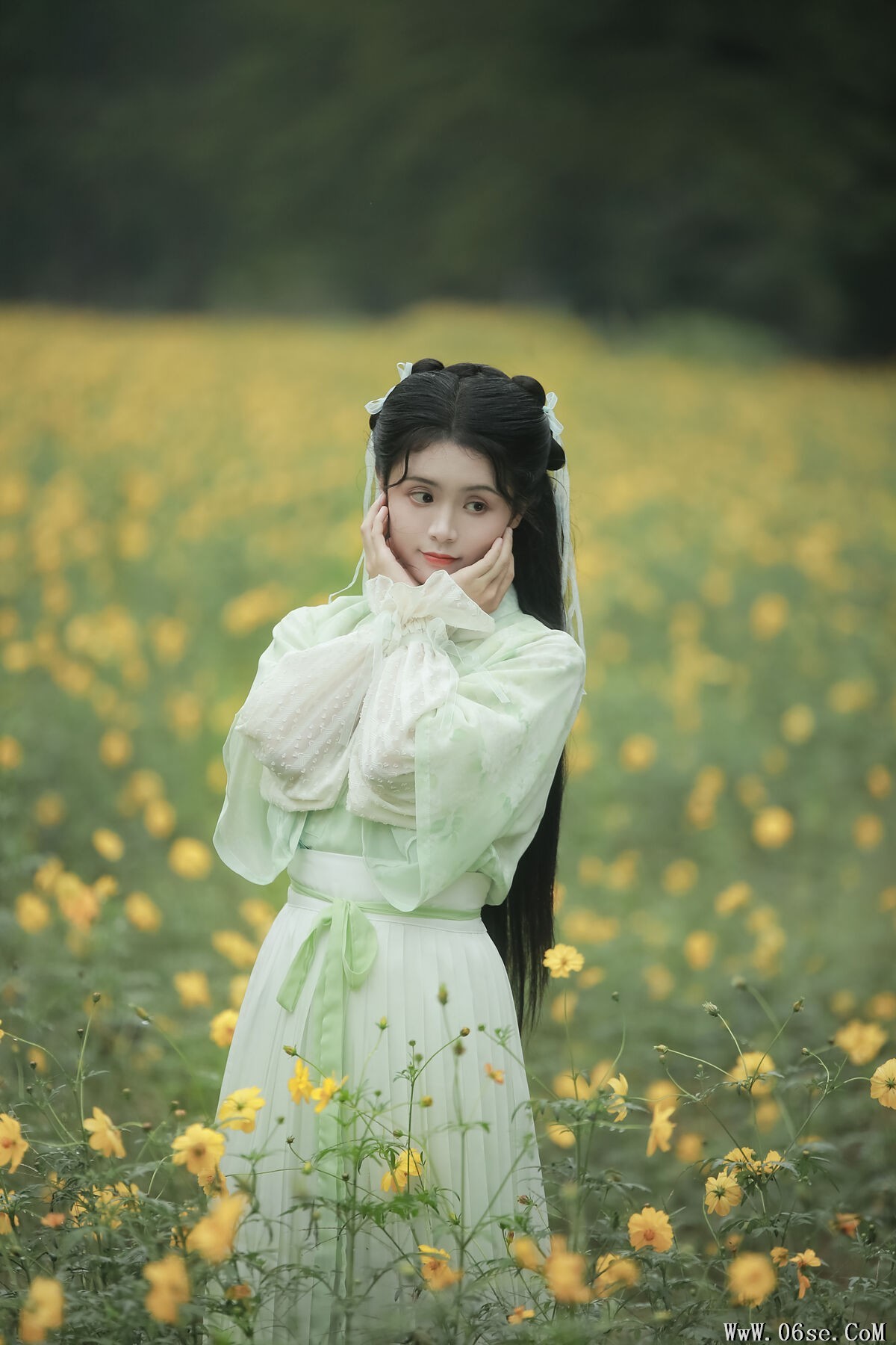 图片[28]-YiTuYu艺图语 Vol.6889 Yi Mi Liang Gao[28P]-六色网