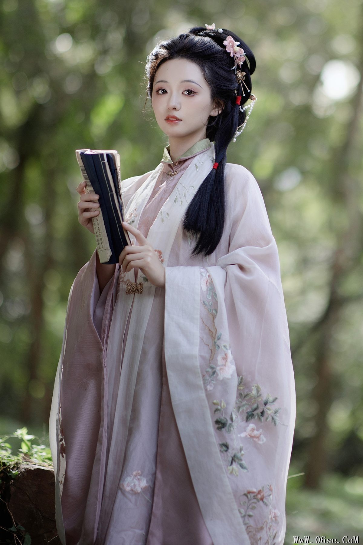 YiTuYu艺图语 Vol.5923 Xiao Yang Ai Gan Fan[36P]-六色网