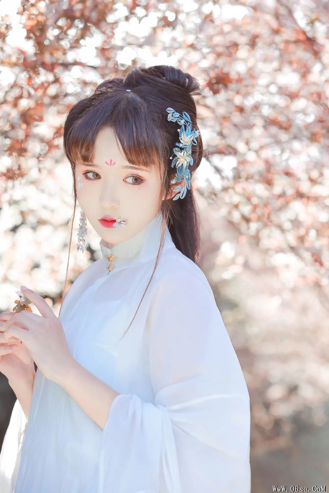 图片[22]-[艺图语]2022.12.04 Vol.2597 – 晴光好 [23P]-六色网