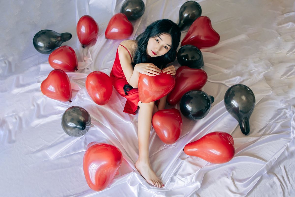 图片[5]-YiTuYu艺图语 Vol.4495 Yi Yu He Bao Dan[32P]-六色网