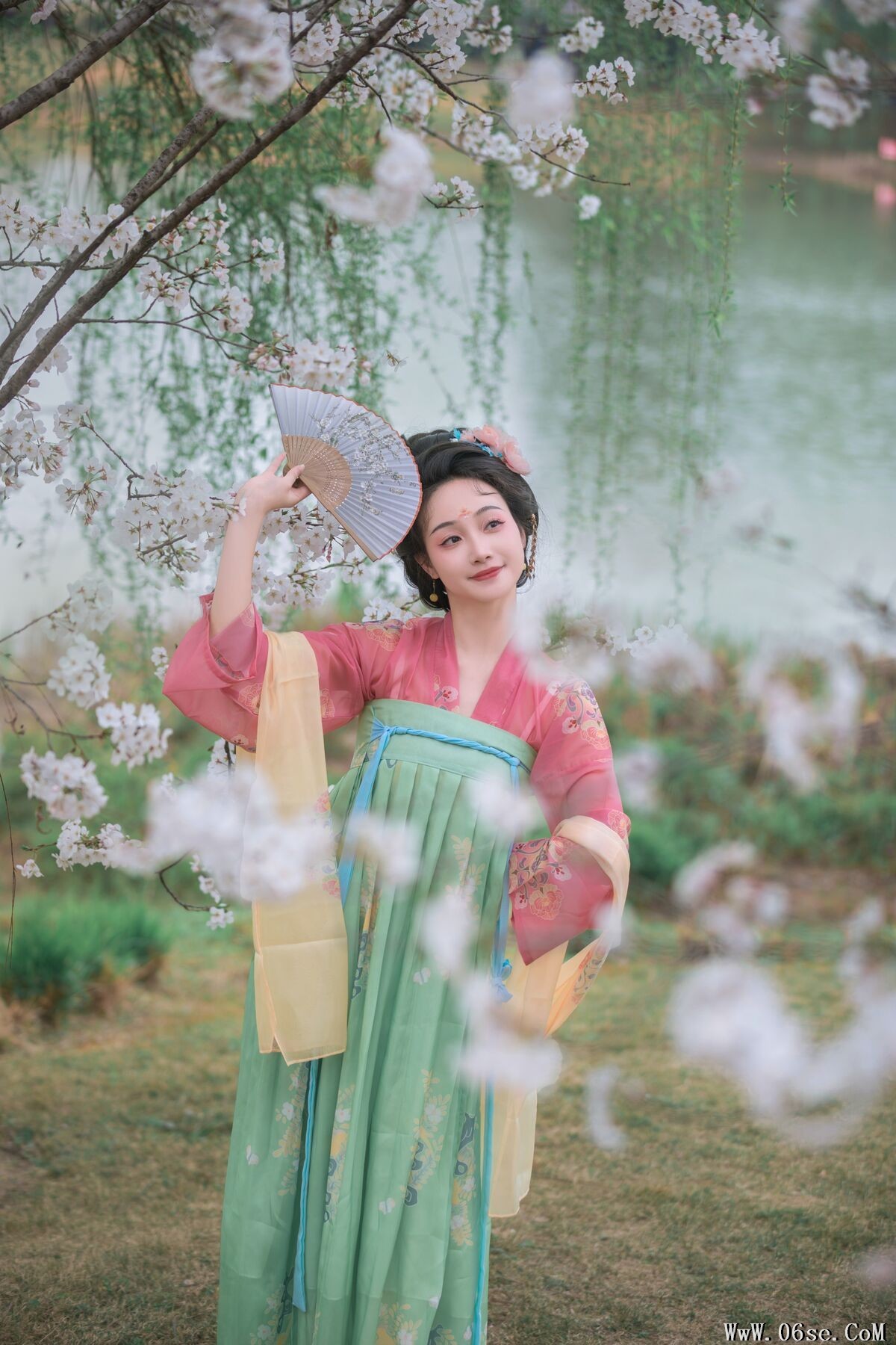 图片[7]-YiTuYu艺图语 Vol.7028 Ling Zi Xi[24P]-六色网