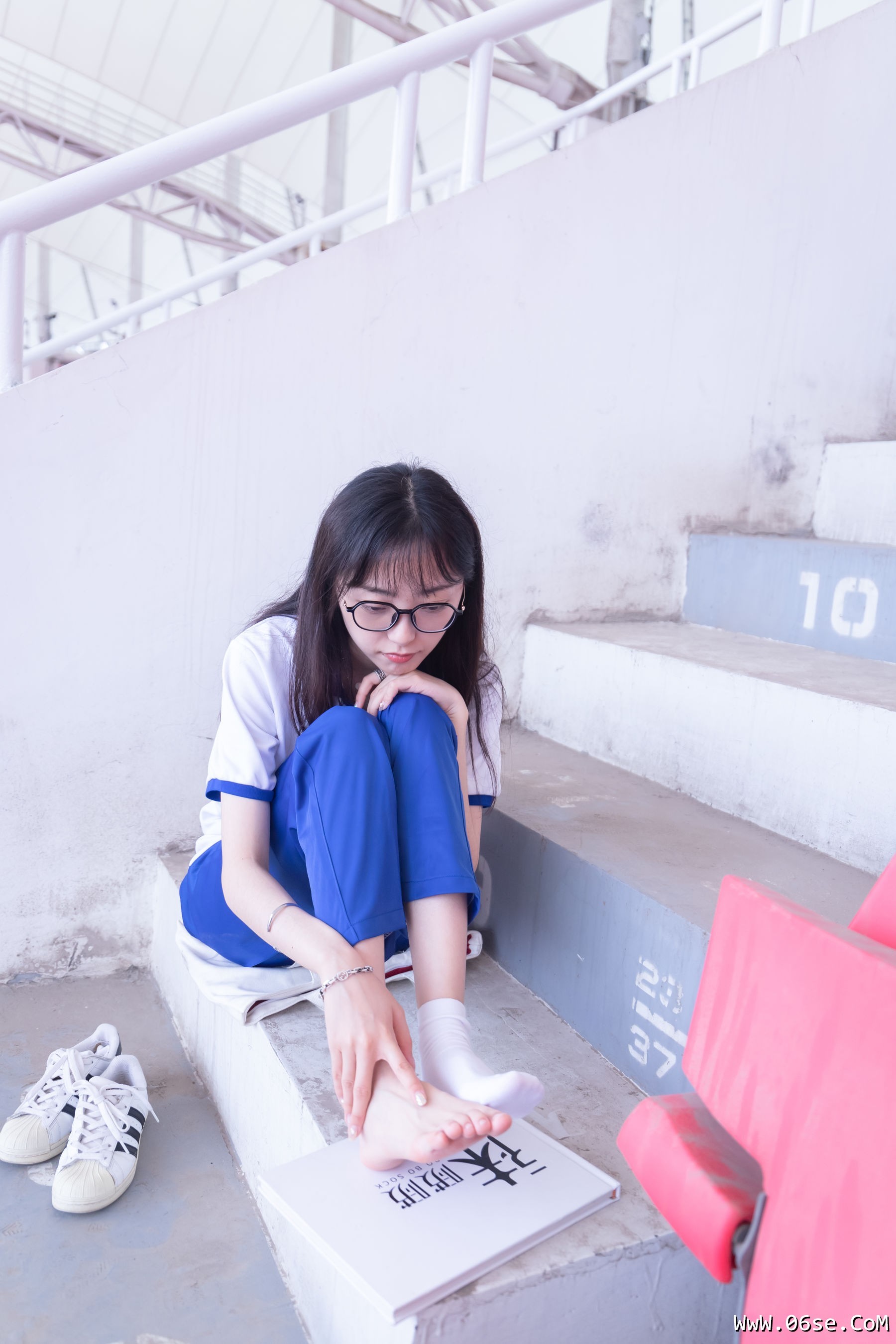 图片[98]-BoBoSocks袜啵啵 No.002 稚予-校服、贝壳头、白棉袜、裸足[139P]-六色网