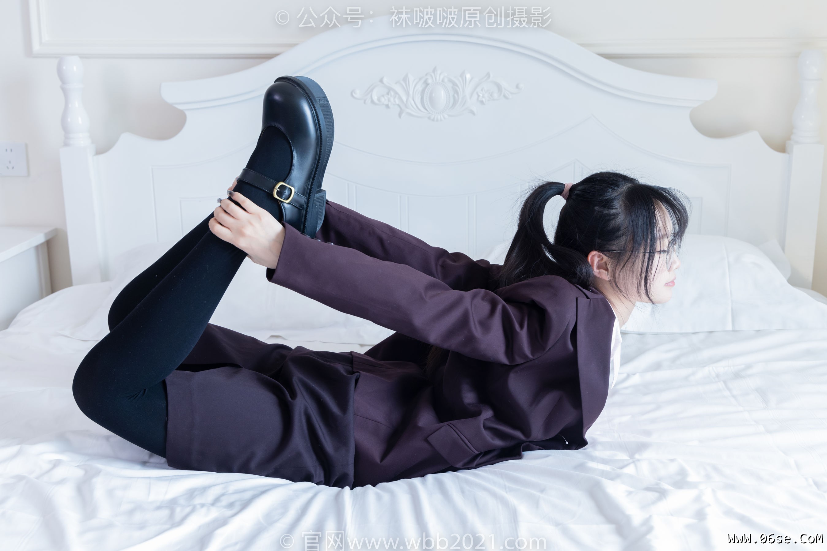 图片[72]-BoBoSocks袜啵啵 No.362 甜甜圈 -两双皮鞋、厚肉丝、厚黑丝、ol制服[230P]-六色网