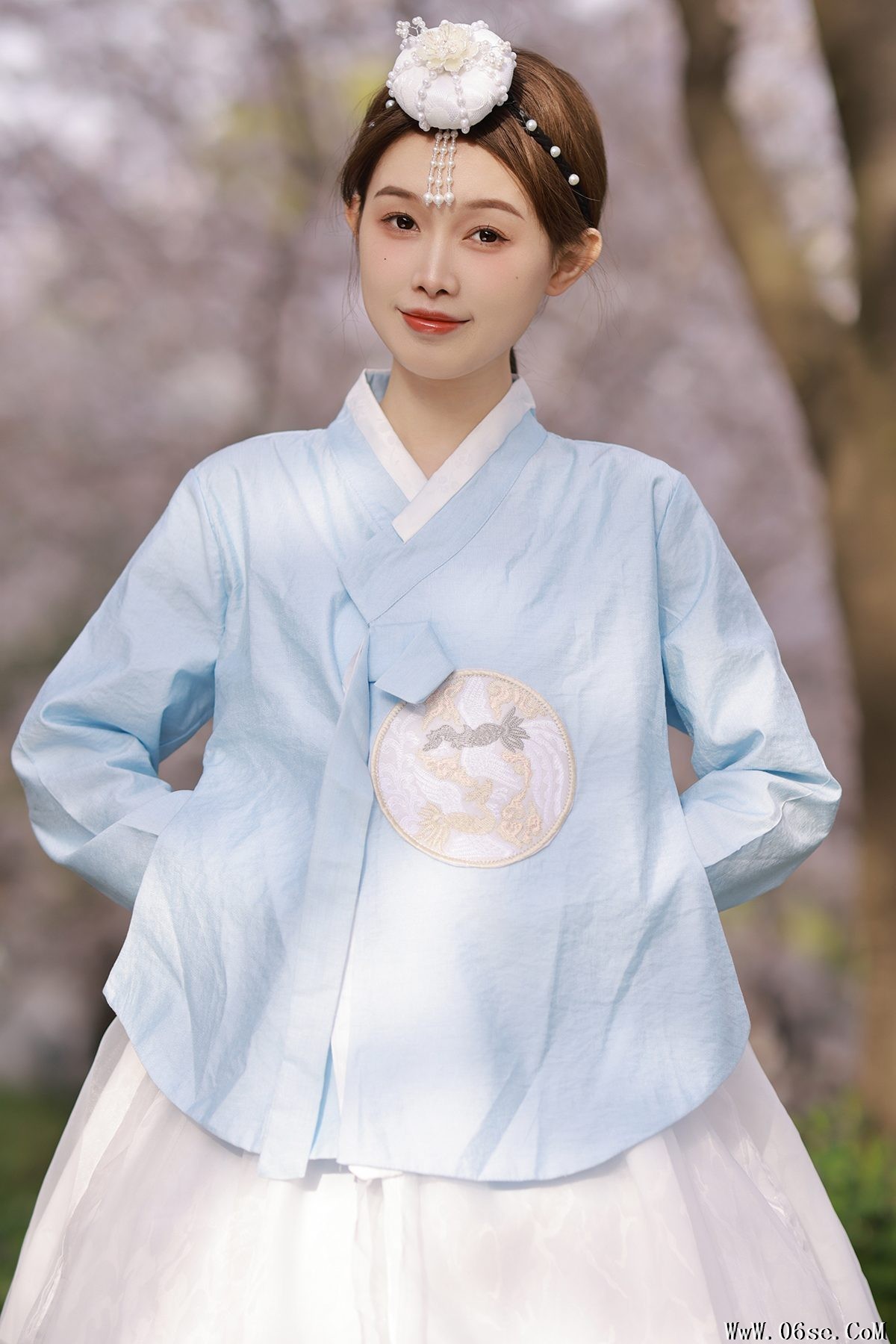 YiTuYu艺图语 Vol.4104 Suan Nai Jia Xin Hao hao Ci[33P]-六色网