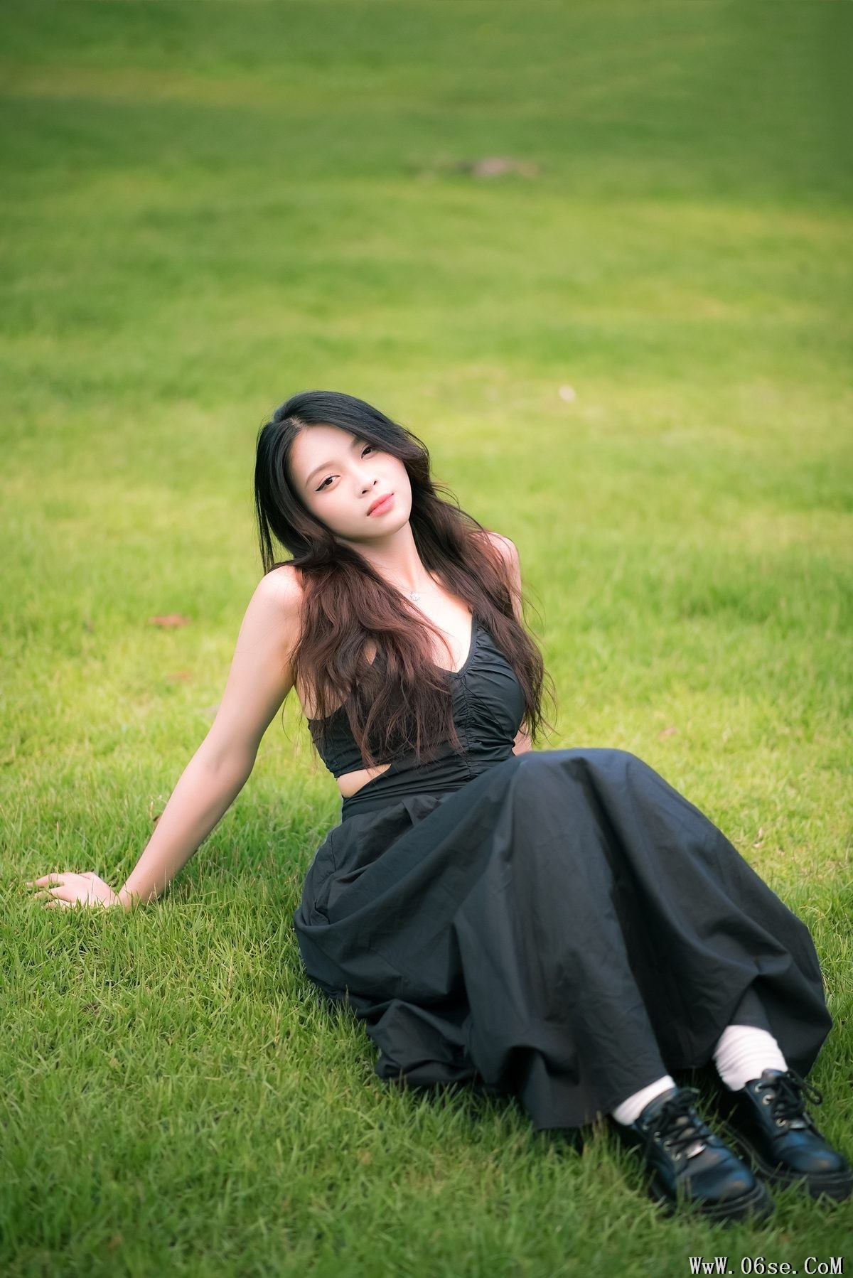 图片[32]-YiTuYu艺图语 Vol.4944 Xiao Qiu[33P]-六色网