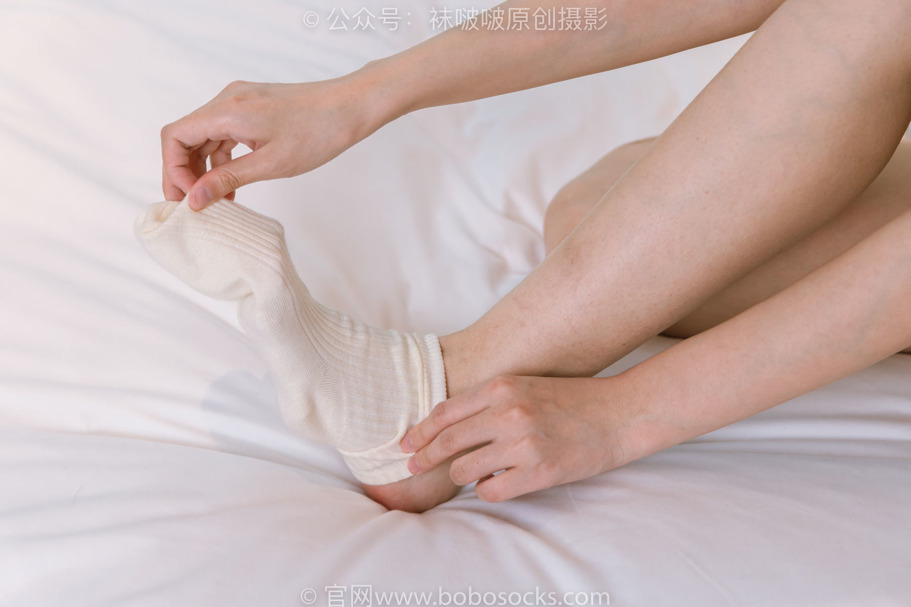 图片[124]-BoBoSocks袜啵啵 No.176 小安-运动鞋、白棉袜、裸足[139P]-六色网