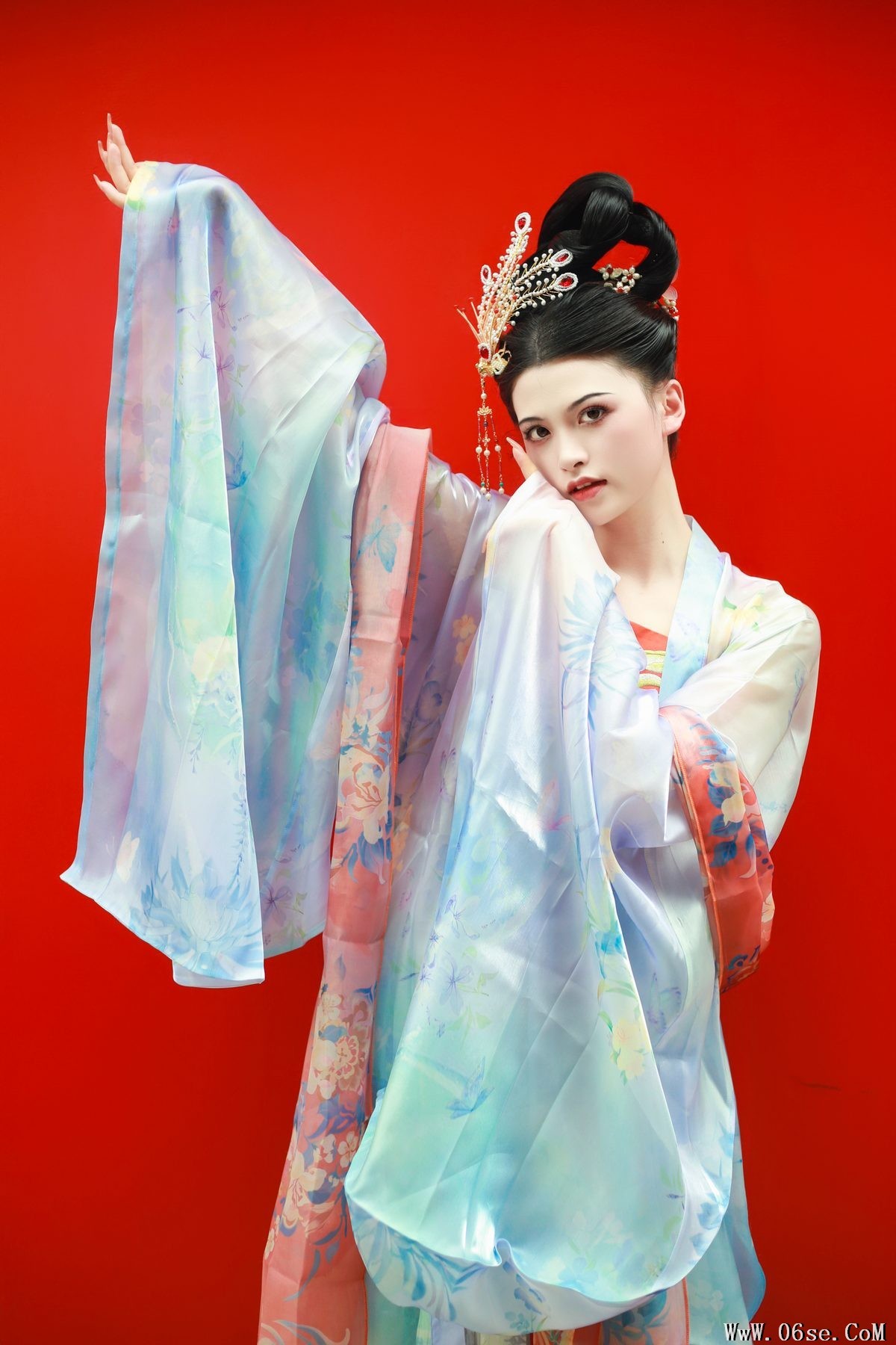 图片[10]-YiTuYu艺图语 Vol.5366 Nie Er[28P]-六色网