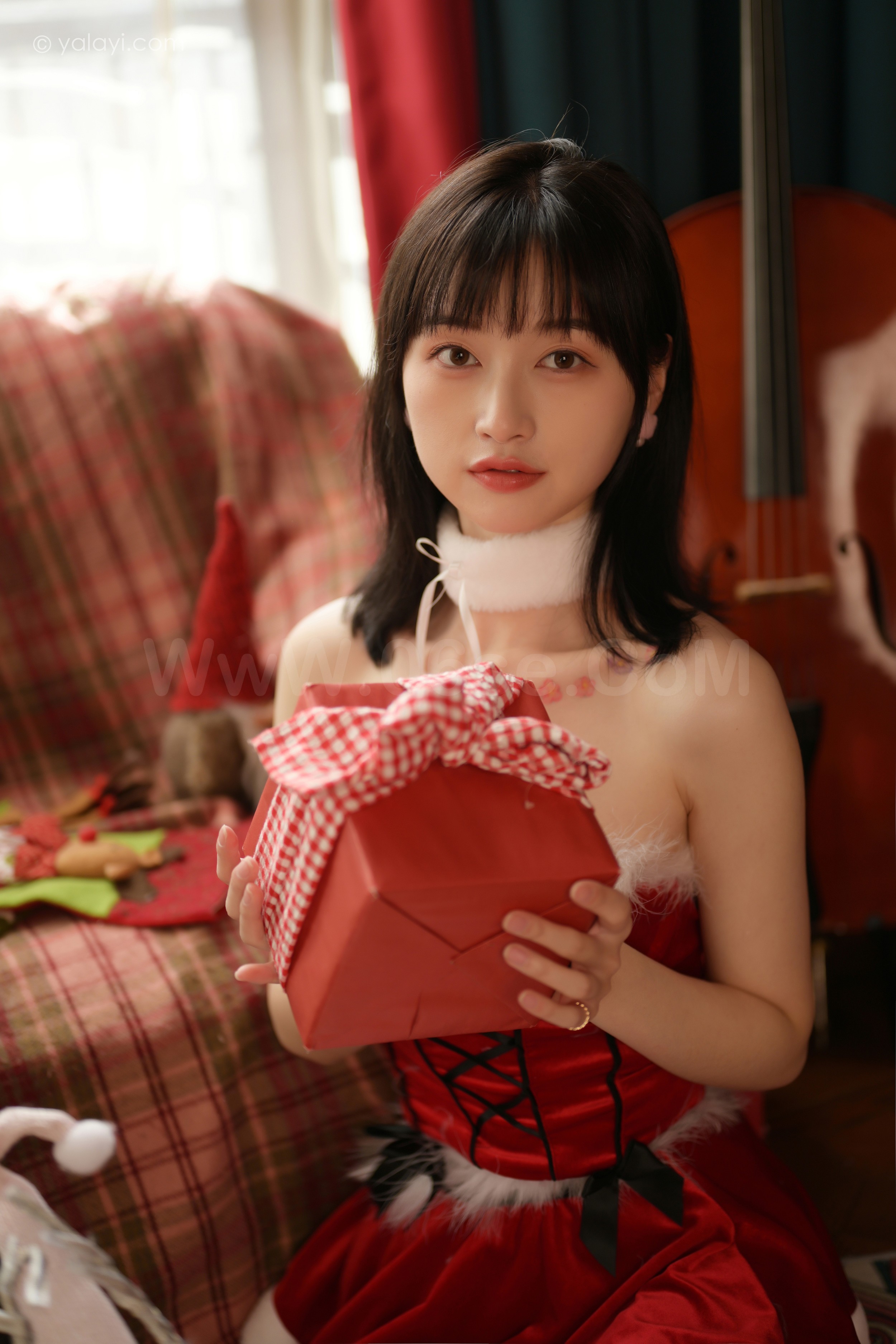图片[6]-雅拉伊 – 京京《平平安安》[43P]-六色网