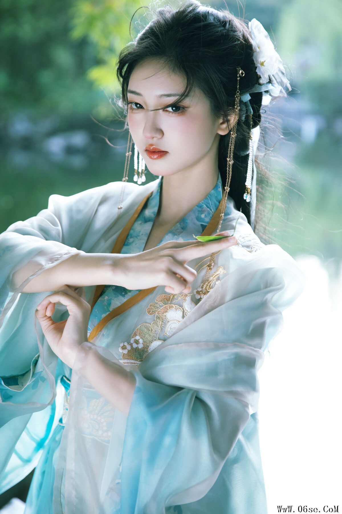 图片[4]-YiTuYu艺图语 Vol.6856 Er Liang Feng Yue[27P]-六色网