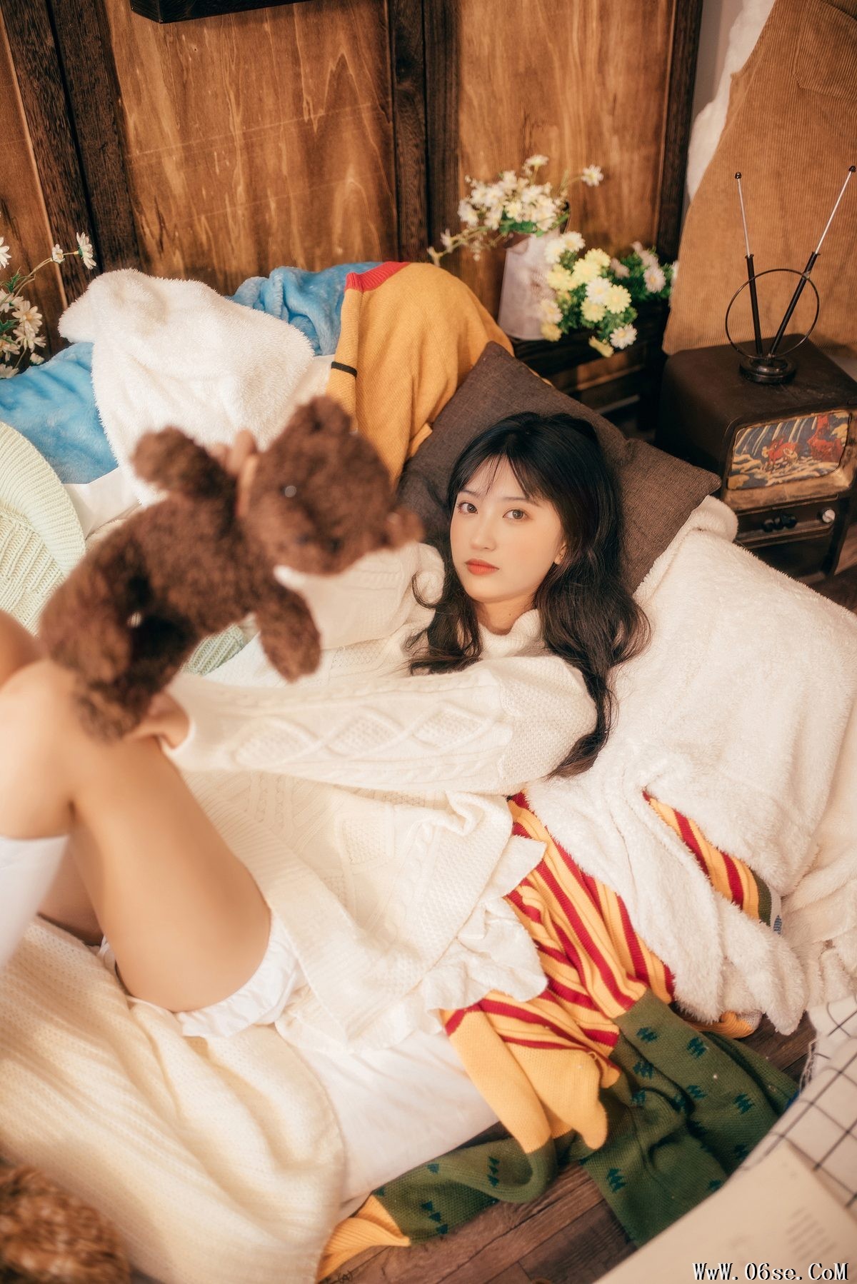 图片[18]-YiTuYu艺图语 Vol.5553 Xin Xin You Kun Lu[34P]-六色网