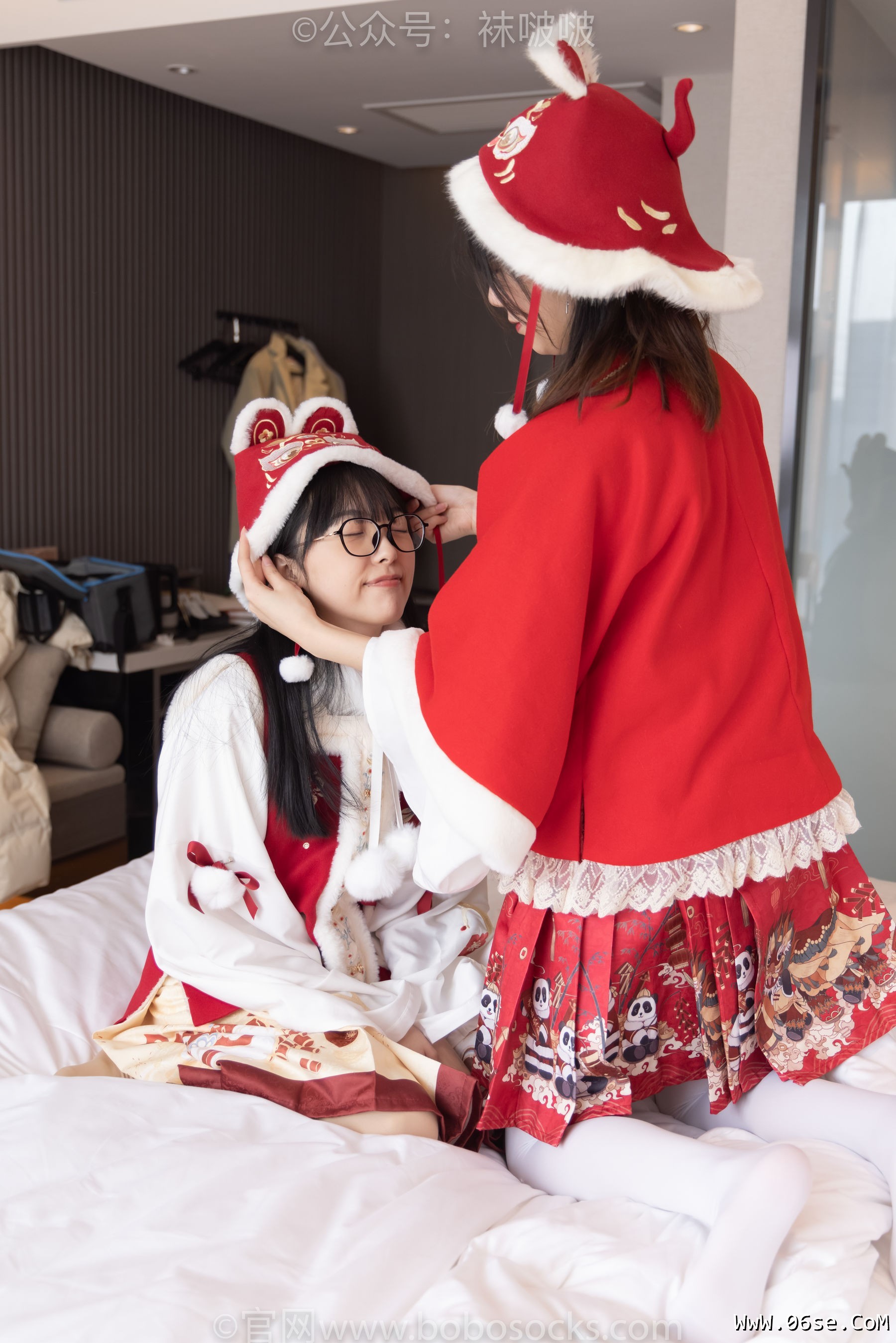 图片[118]-BoBoSocks袜啵啵 No.054 小甜豆与稚予-给大家拜年啦[139P]-六色网