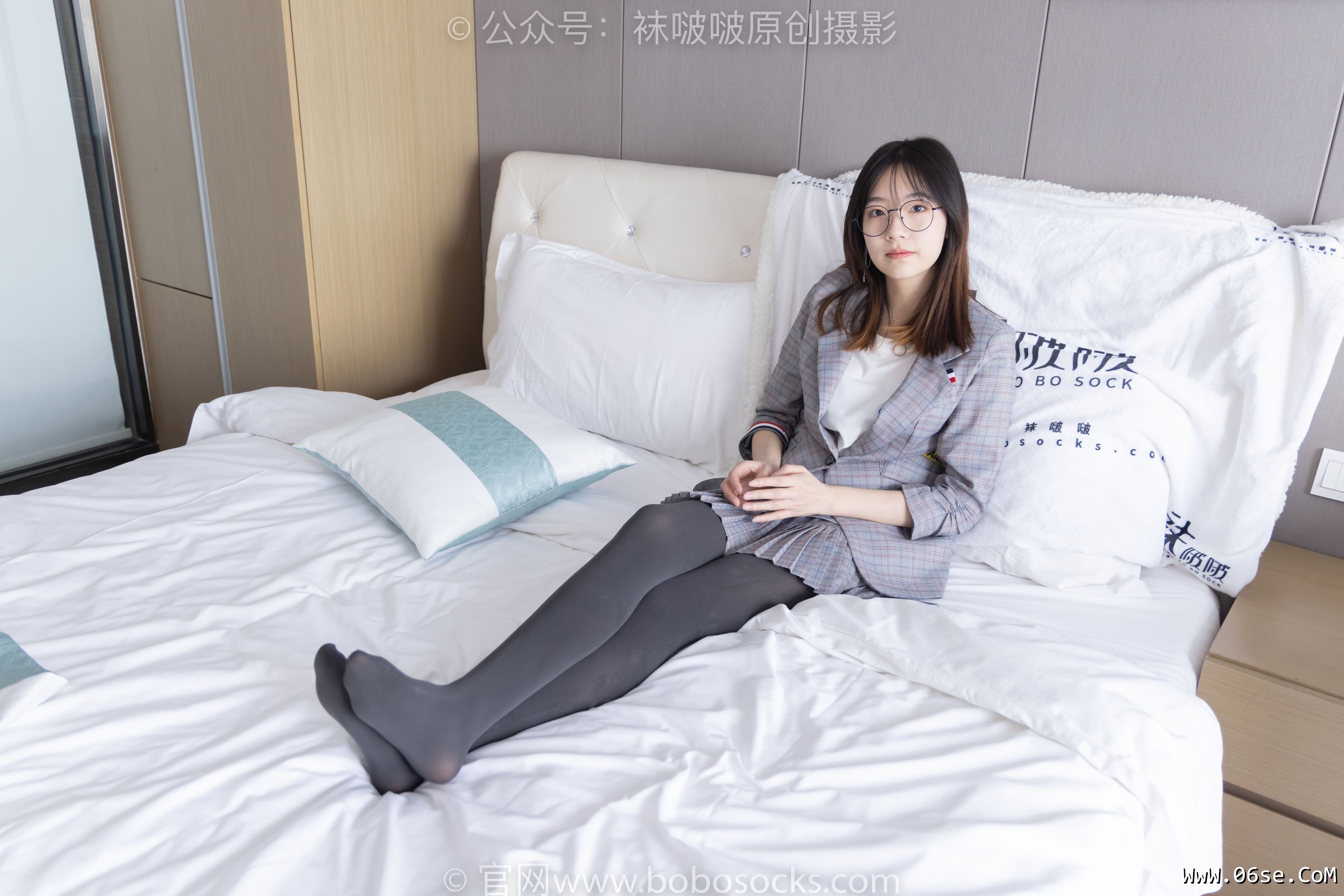 图片[16]-BoBoSocks袜啵啵 No.210 小甜豆 -皮鞋、厚灰丝、ol装[140P]-六色网