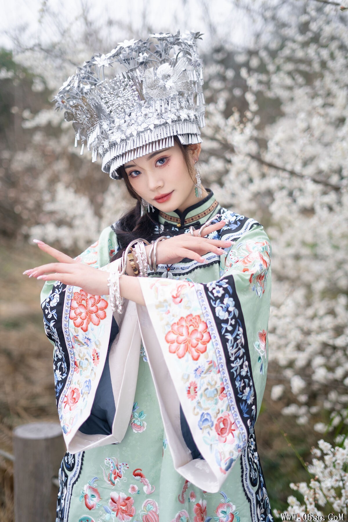 图片[14]-YiTuYu艺图语 Vol.6686 Yan Zi Shi Dong Dong Ya[24P]-六色网