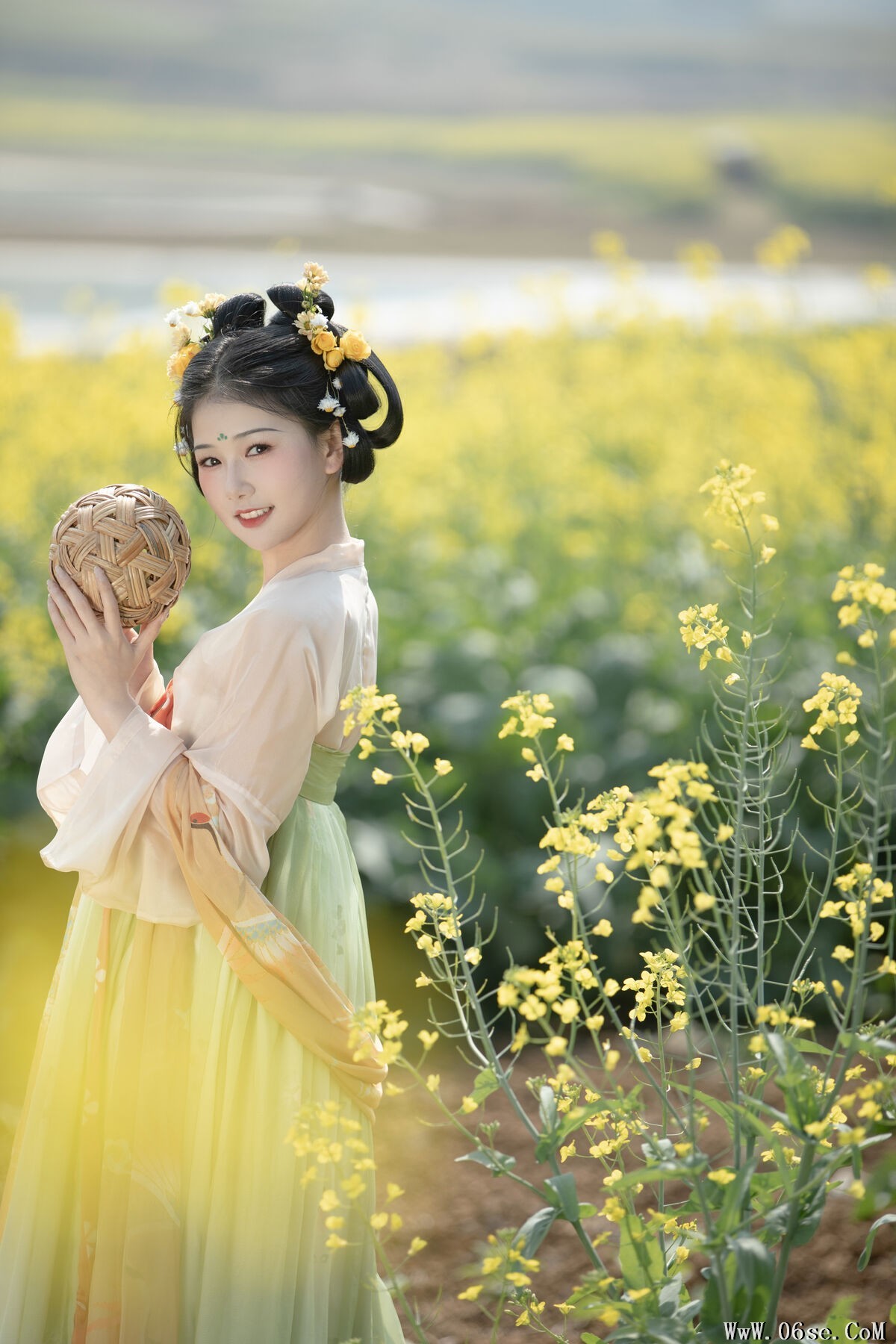 图片[4]-YiTuYu艺图语 Vol.7111 Suan La Tang Er[23P]-六色网