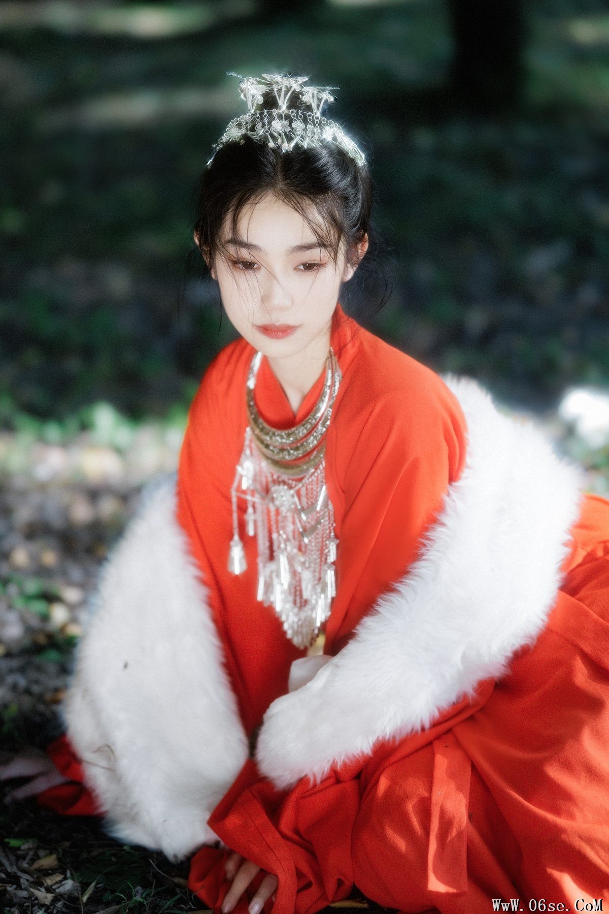 图片[10]-YiTuYu艺图语 Vol.5687 Zhou Xin[24P]-六色网