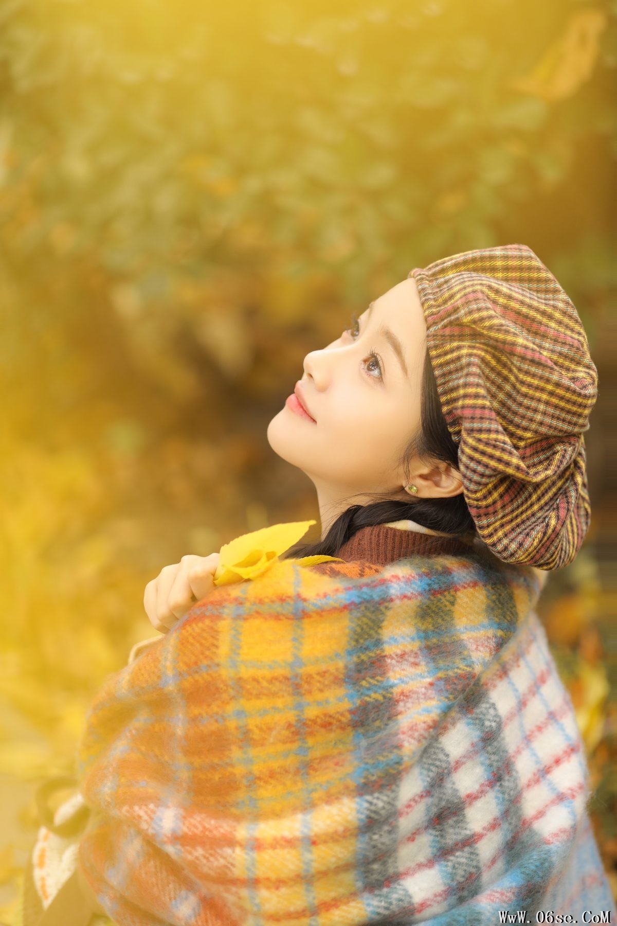 图片[10]-YiTuYu艺图语 Vol.5913 Lou Xin Yue Moon[21P]-六色网