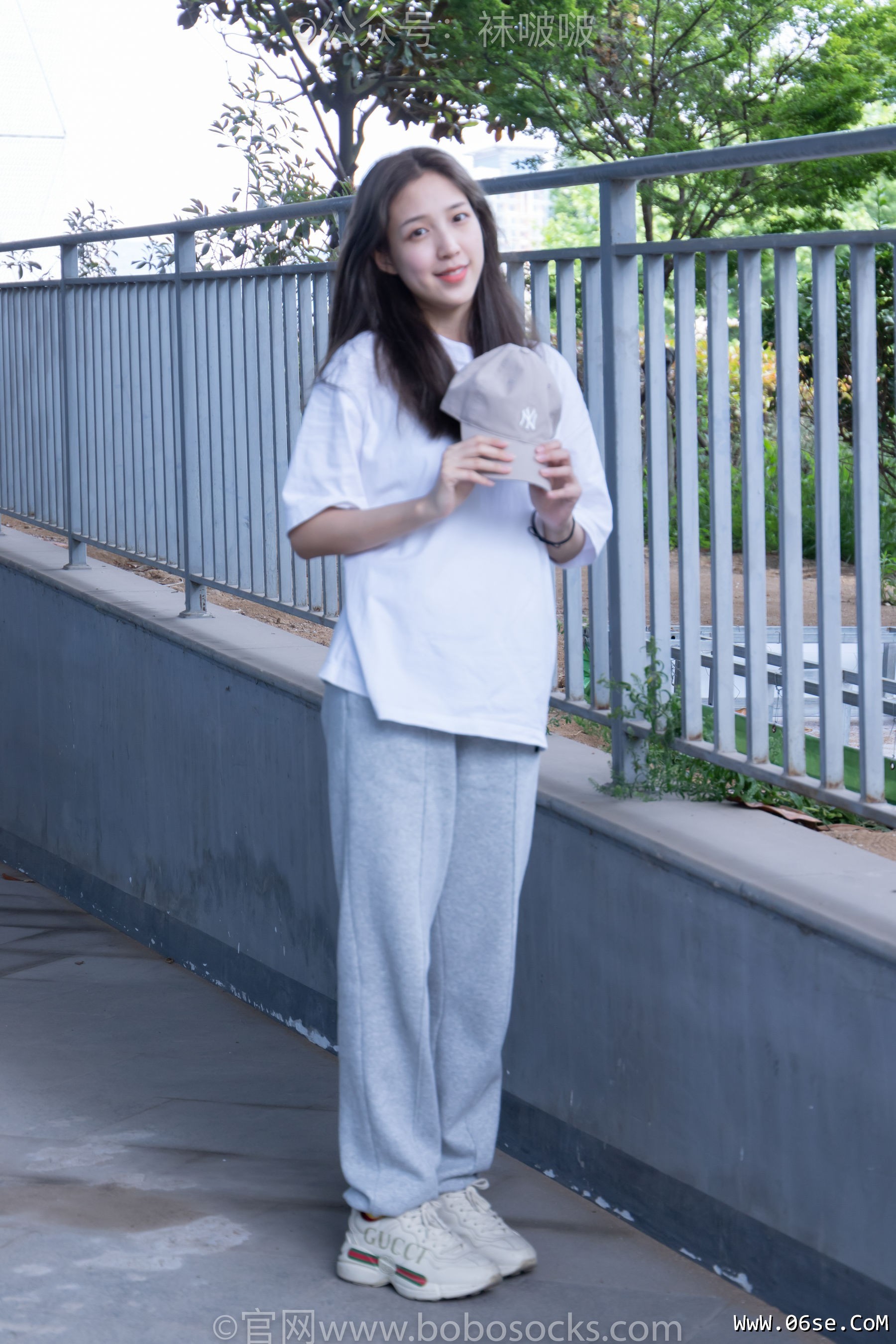 图片[12]-BoBoSocks袜啵啵 No.012 泡芙-运动鞋、白棉袜、裸足[132P]-六色网