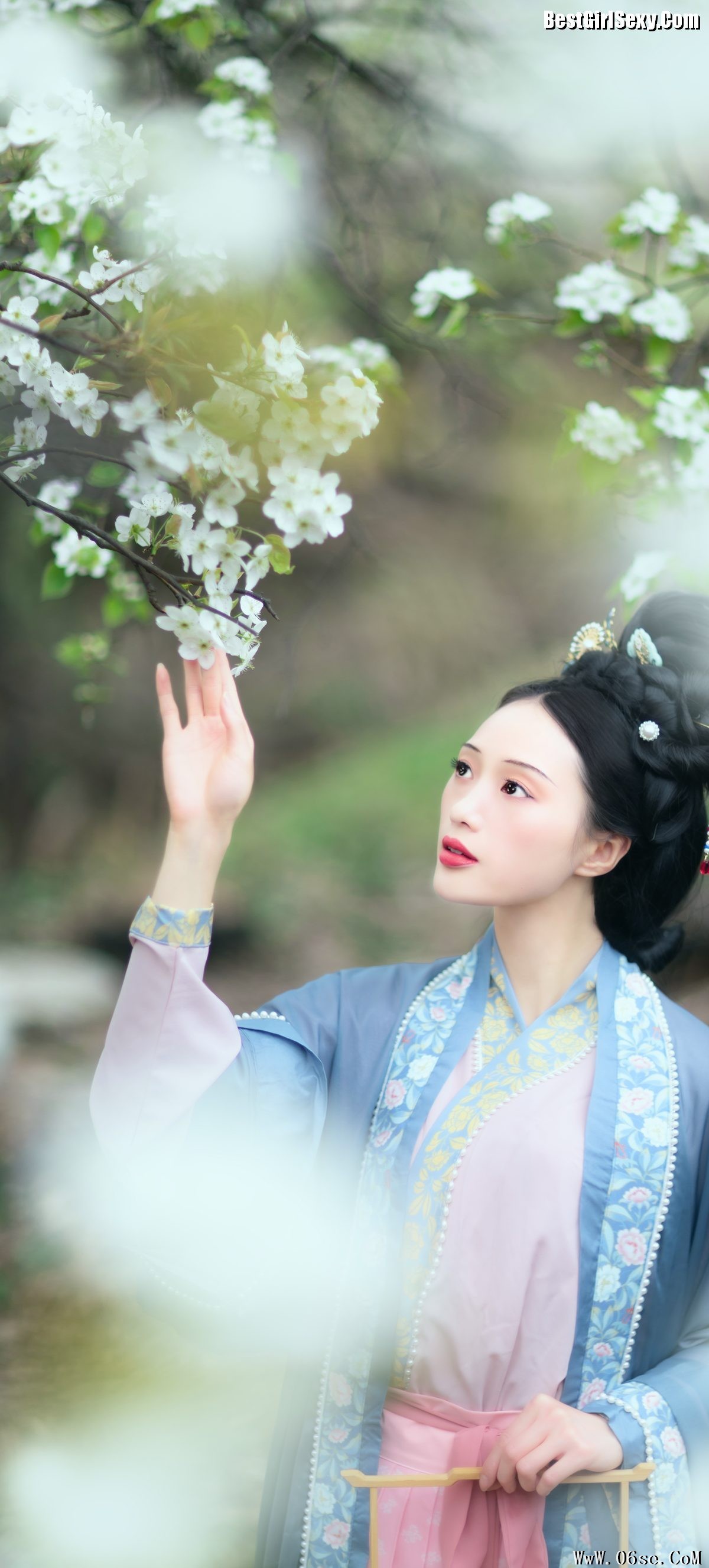 图片[15]-YiTuYu艺图语 Vol.3999 Wei Wei[43P]-六色网