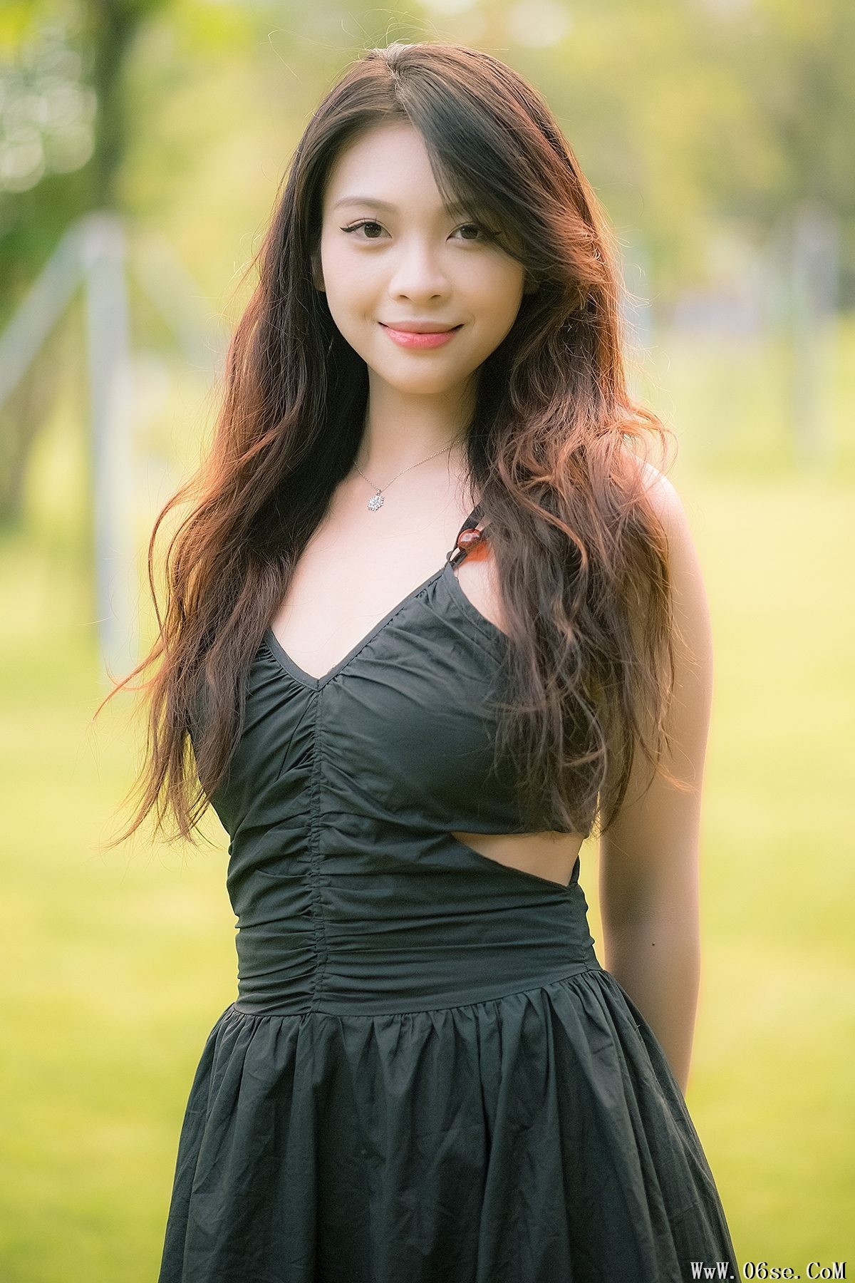 YiTuYu艺图语 Vol.4944 Xiao Qiu[33P]-六色网