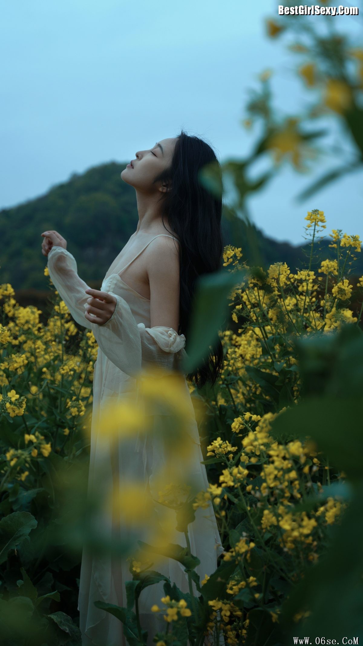 图片[9]-YiTuYu艺图语 Vol.4033 Ai Tan Xian De Xia Shang Zhou[26P]-六色网
