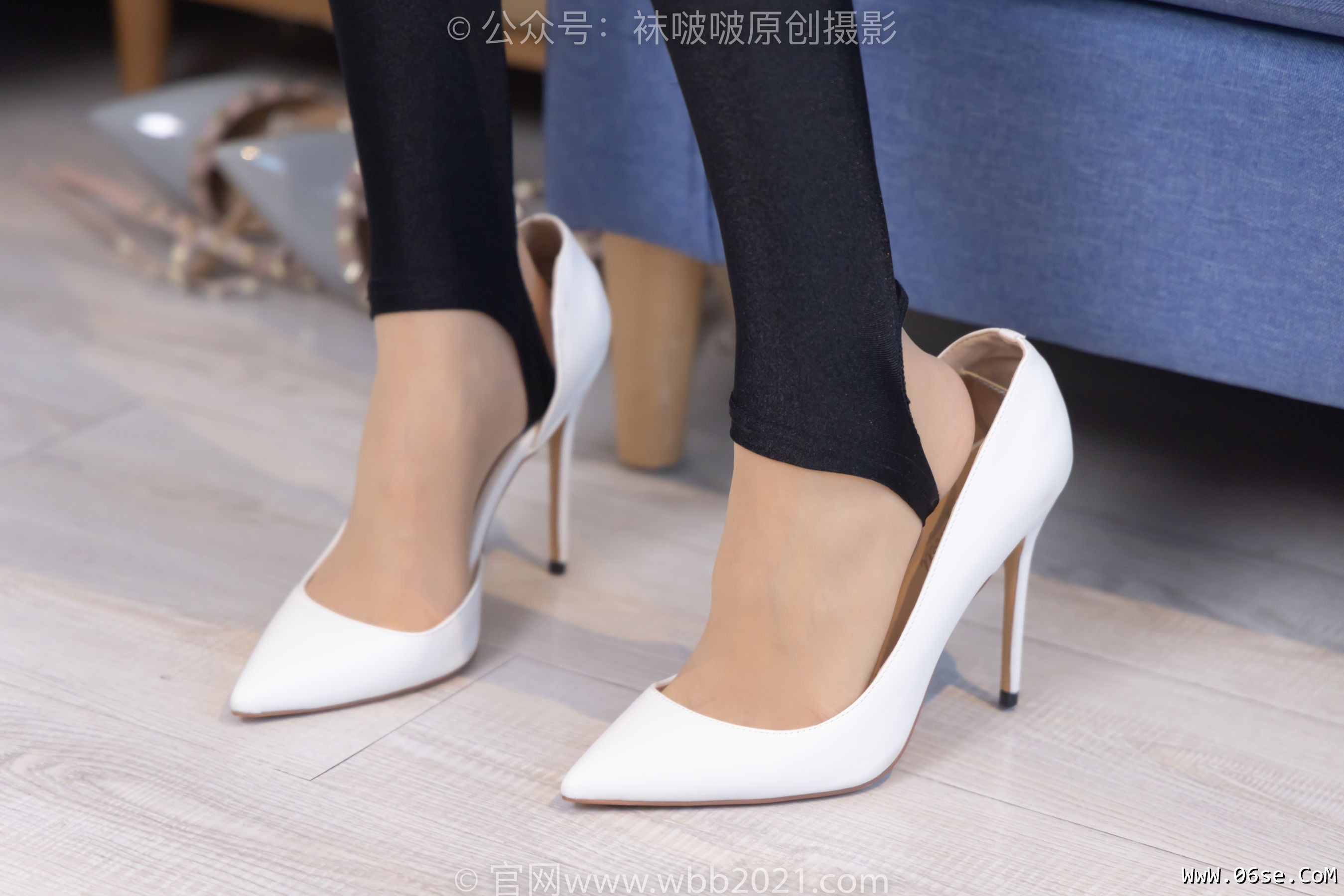 图片[121]-BoBoSocks袜啵啵 No.243 稚予 -两双高跟鞋、肉丝、踩脚裤[164P]-六色网