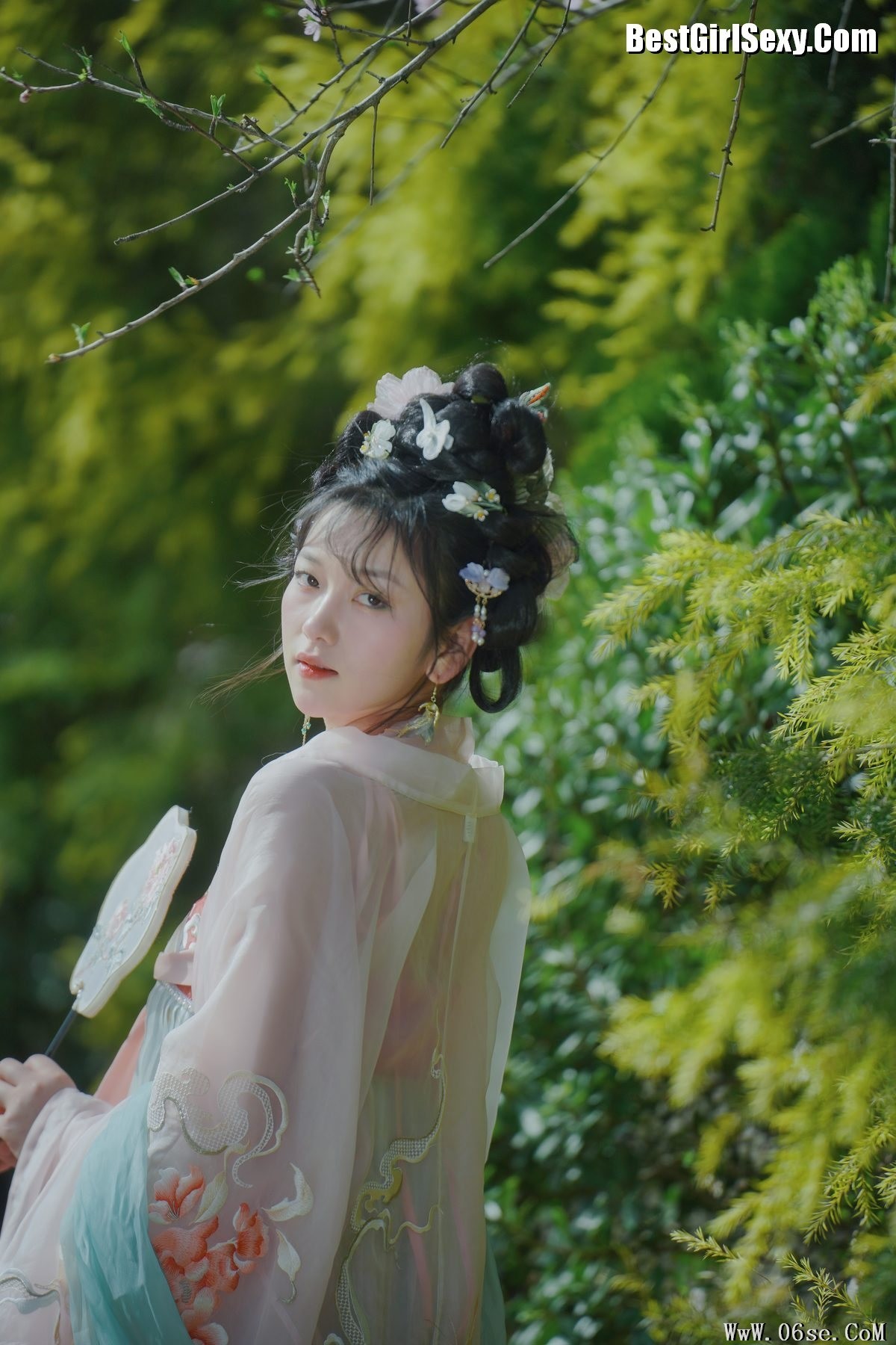 图片[16]-YiTuYu艺图语 Vol.3919 Jing Jing[23P]-六色网