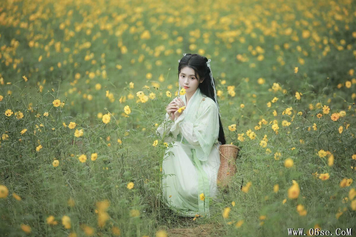 图片[7]-YiTuYu艺图语 Vol.6889 Yi Mi Liang Gao[28P]-六色网