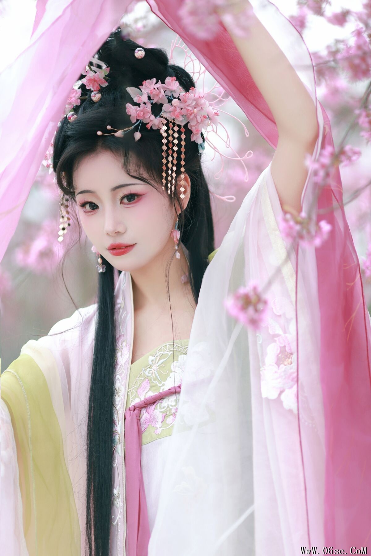 图片[23]-YiTuYu艺图语 Vol.6626 Qian Yue[23P]-六色网