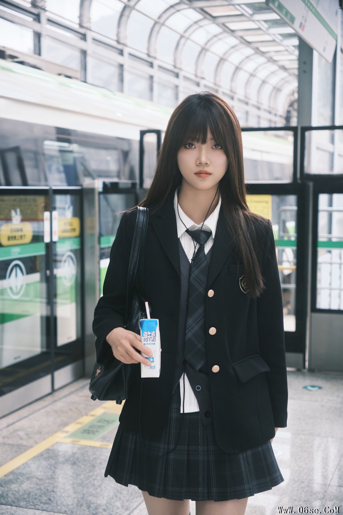 图片[16]-YiTuYu艺图语 Vol.7085 A Jing[29P]-六色网