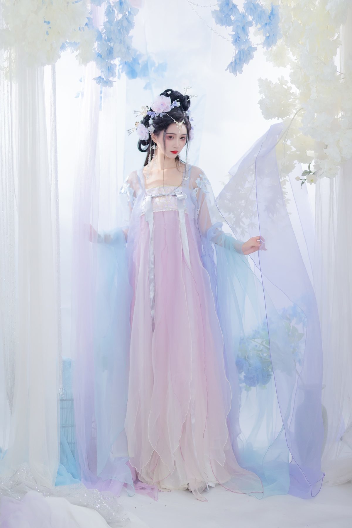 图片[27]-YiTuYu艺图语 Vol.5599 Qi Luo Sheng De Xiao Su Su[31P]-六色网