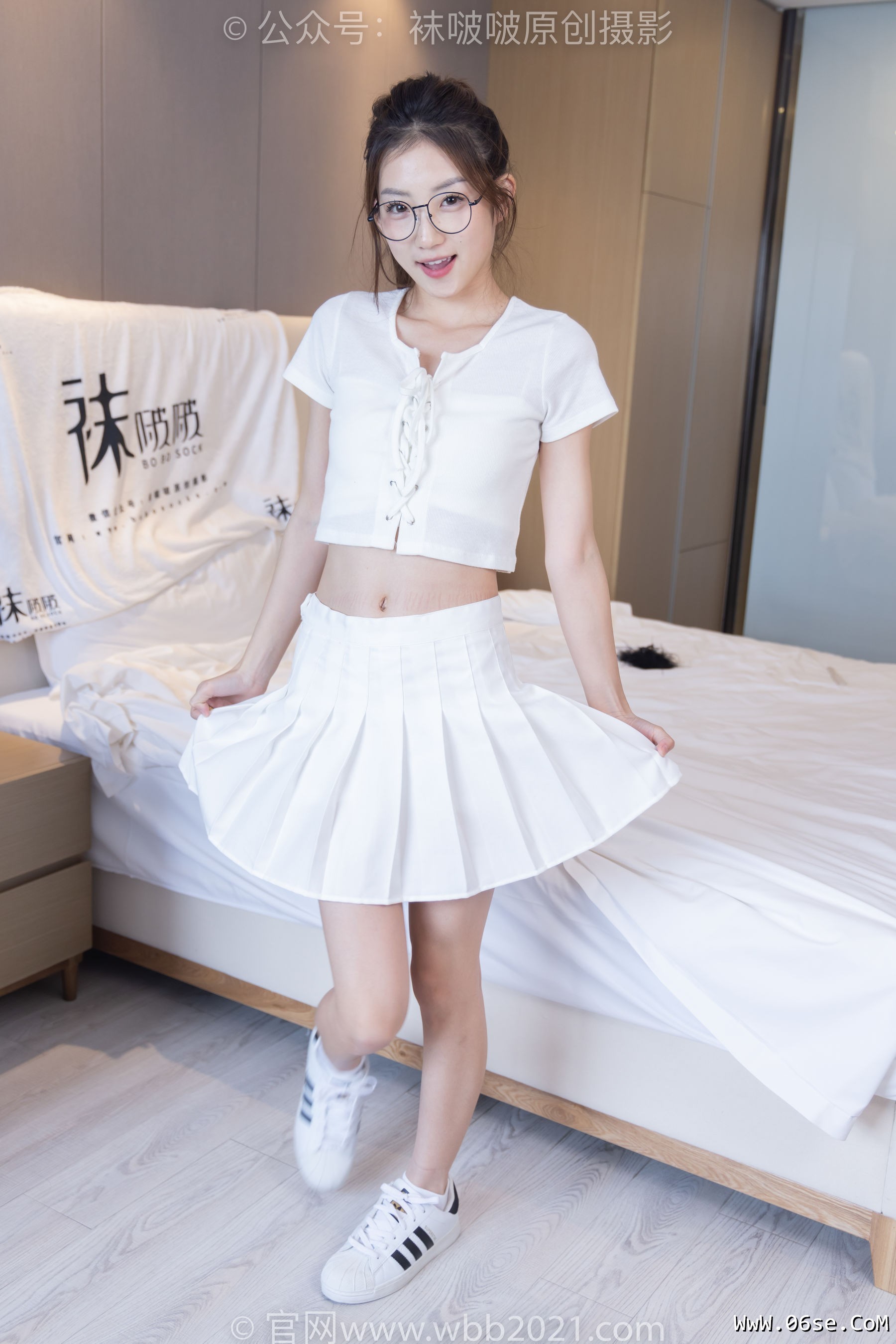 图片[61]-BoBoSocks袜啵啵 No.258 小沫 -贝壳头板鞋、白棉袜[148P]-六色网