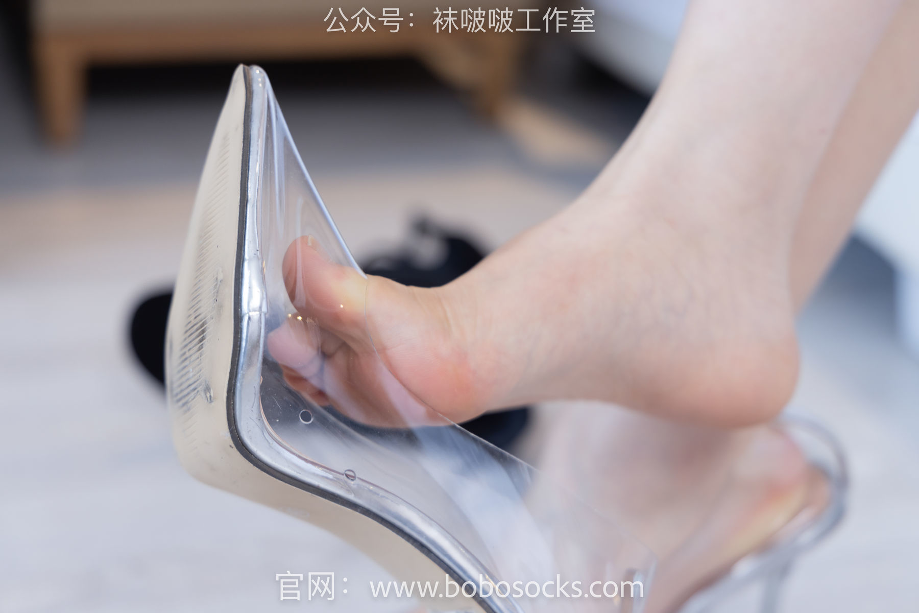 图片[130]-BoBoSocks袜啵啵 No.116 小淳-两双高跟鞋、肉丝、裸足[146P]-六色网
