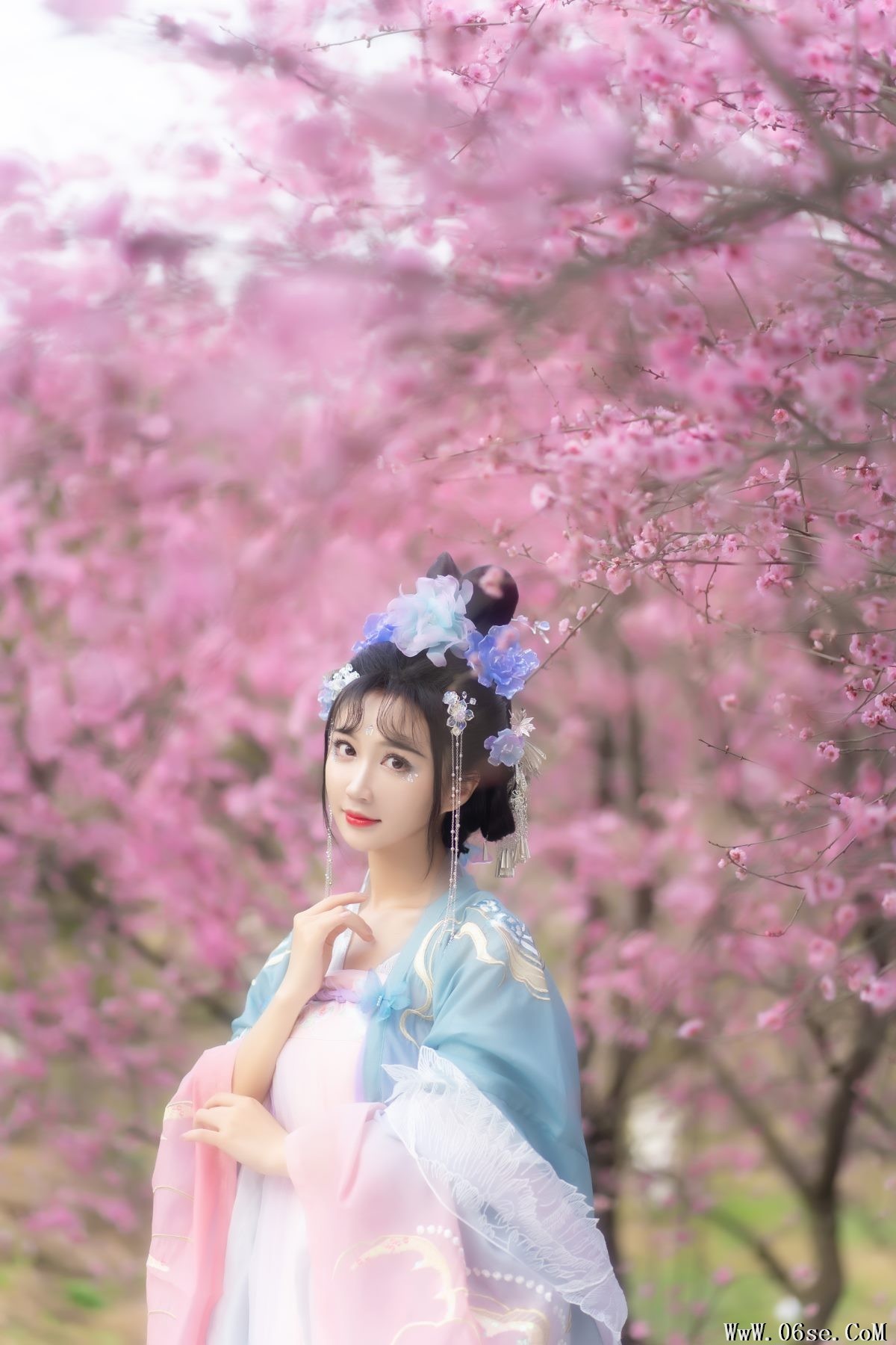 图片[13]-YiTuYu艺图语 Vol.3086 Qi Luo Sheng De Xiao Su Su[36P]-六色网