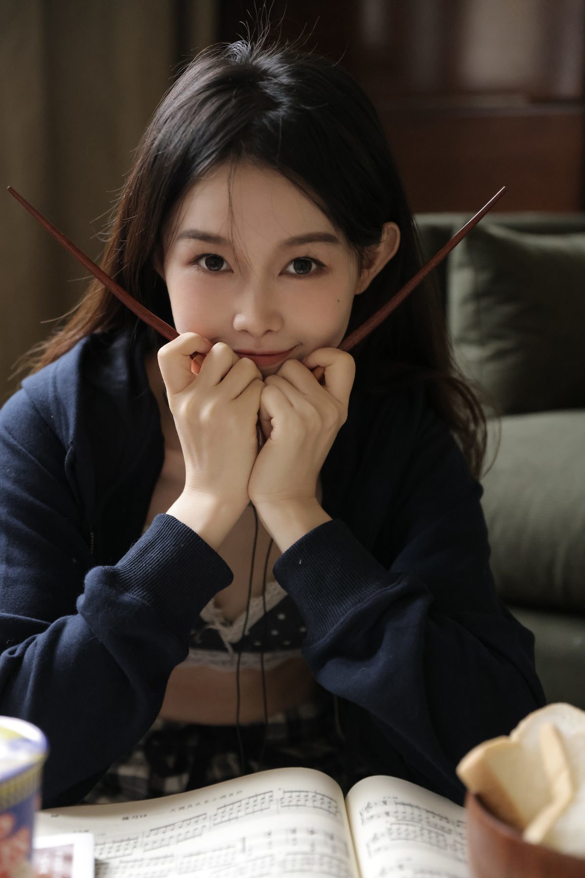 图片[7]-YiTuYu艺图语 Vol.3354 A Miao de Fan Fan[27P]-六色网