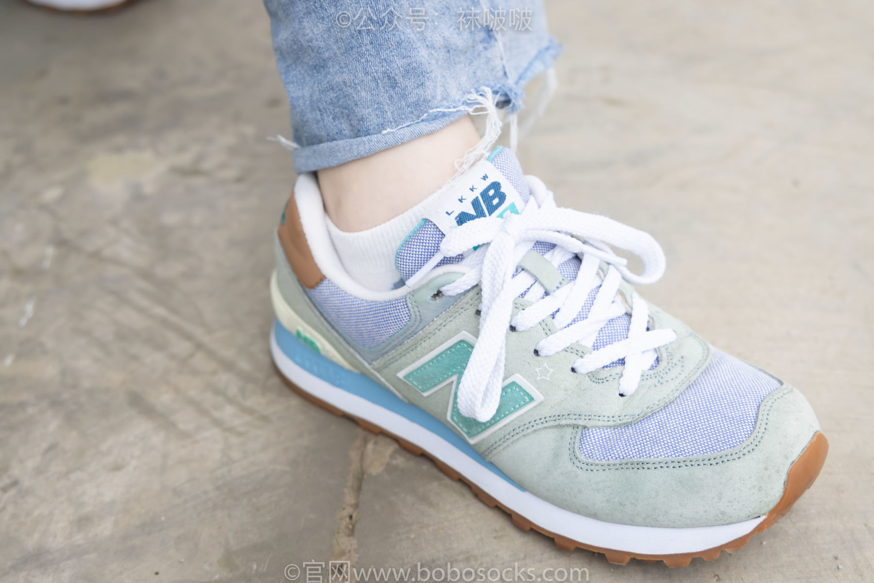 图片[23]-BoBoSocks袜啵啵 No.020 熊熊-NB运动鞋、蓝色短棉袜、裸足[150P]-六色网