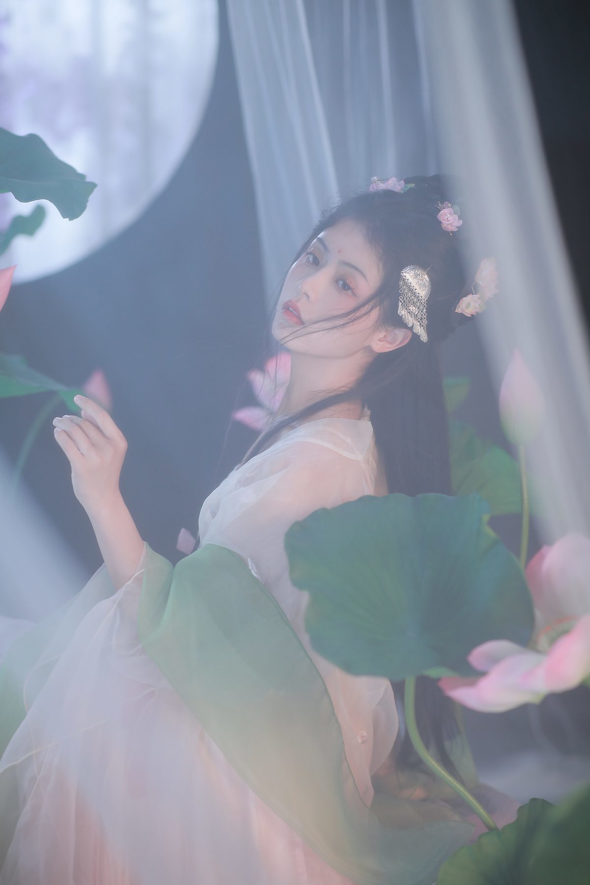 图片[17]-YiTuYu艺图语 Vol.4974 Dai Bu Zhu De Yi Mi[37P]-六色网