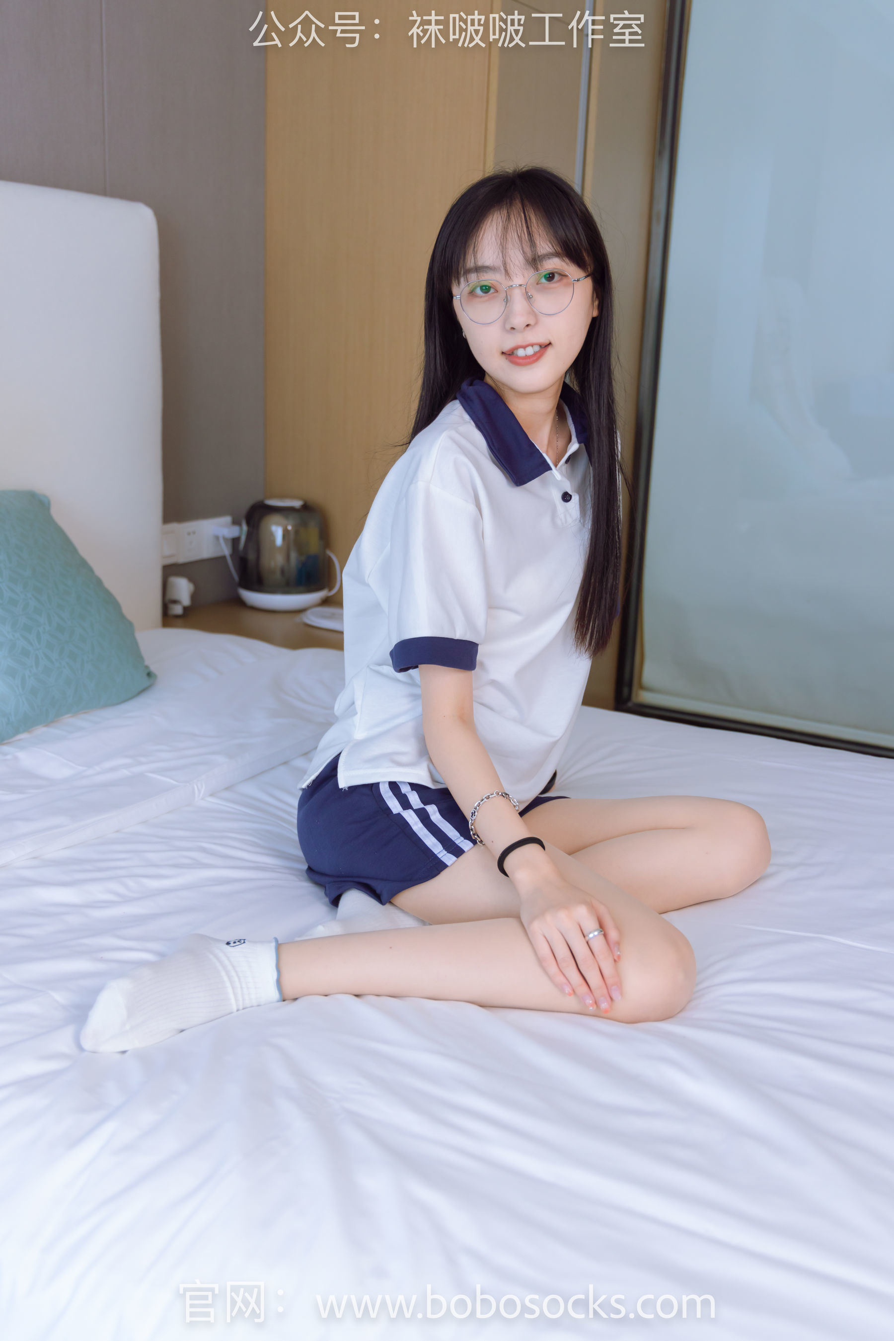 图片[70]-BoBoSocks袜啵啵 No.118 稚予-运动鞋、白棉袜、肉丝、踩小熊玩偶[140P]-六色网
