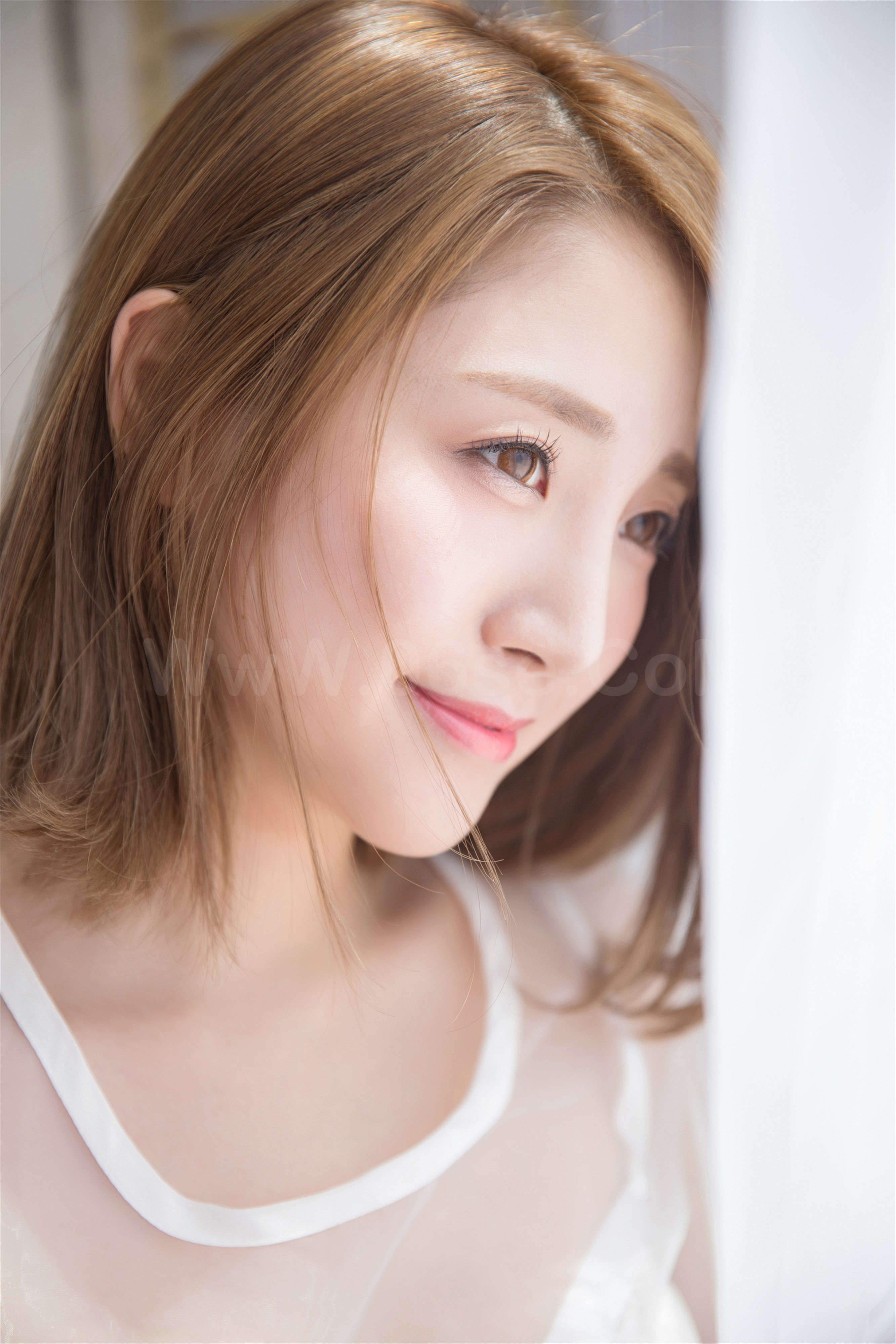 图片[31]-雅拉伊 – 《一颦一笑》[34P]-六色网