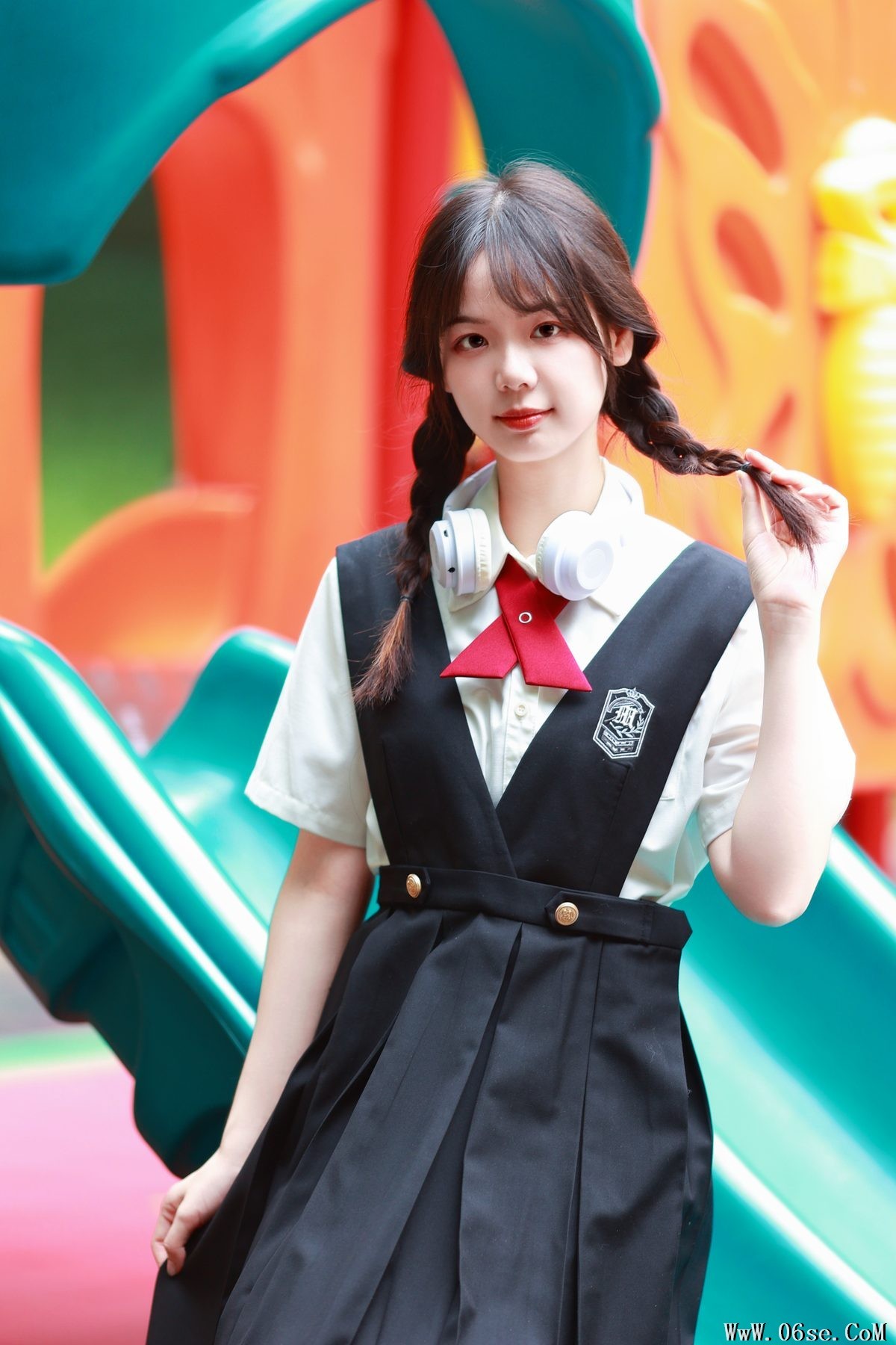 图片[4]-YiTuYu艺图语 Vol.5404 Mu Yan Se Cc[28P]-六色网