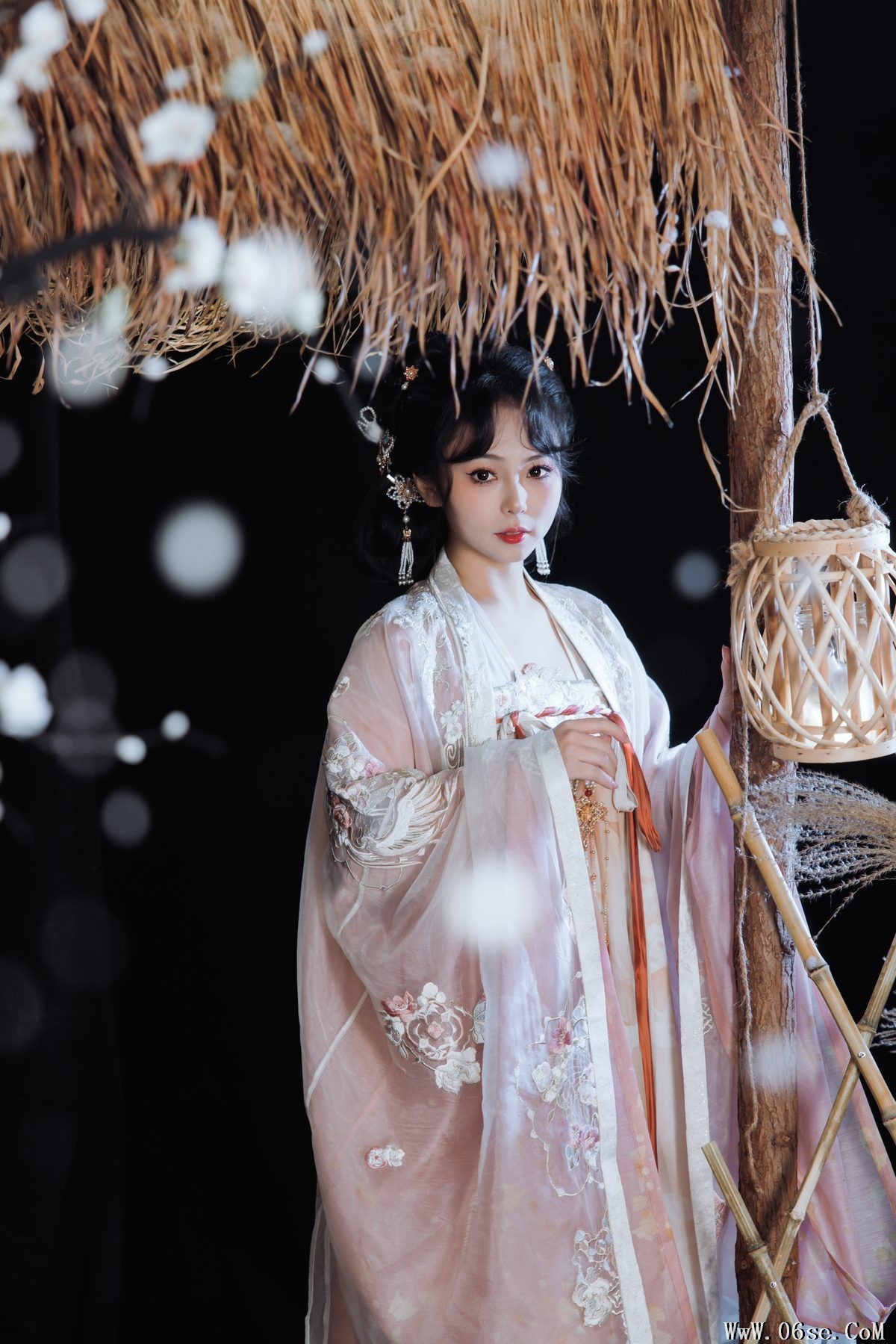 图片[7]-YiTuYu艺图语 Vol.3720 Qian Mo Hong Chen[23P]-六色网